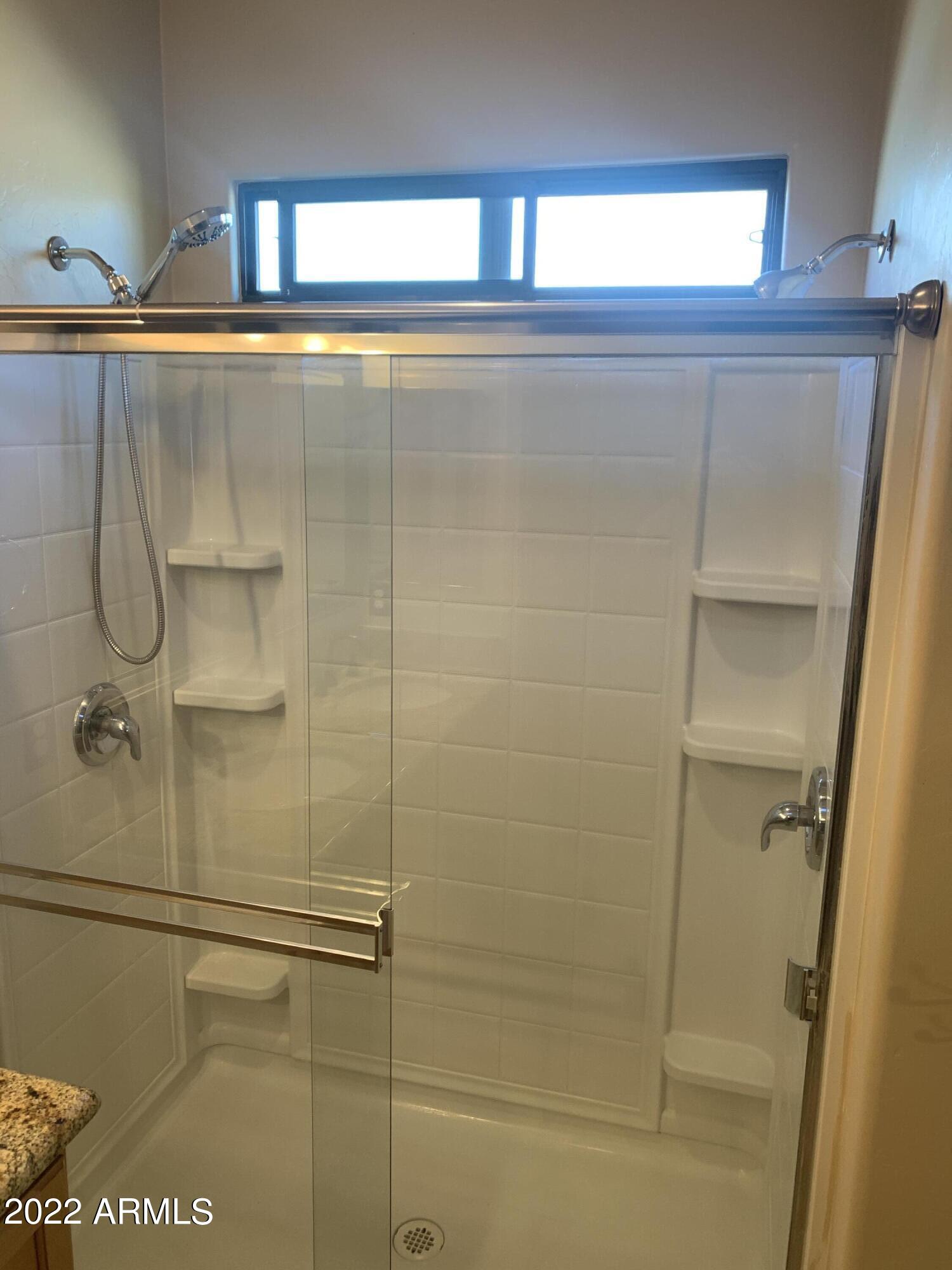 REFLECTIONS AT VALIENTE - Residential Lease