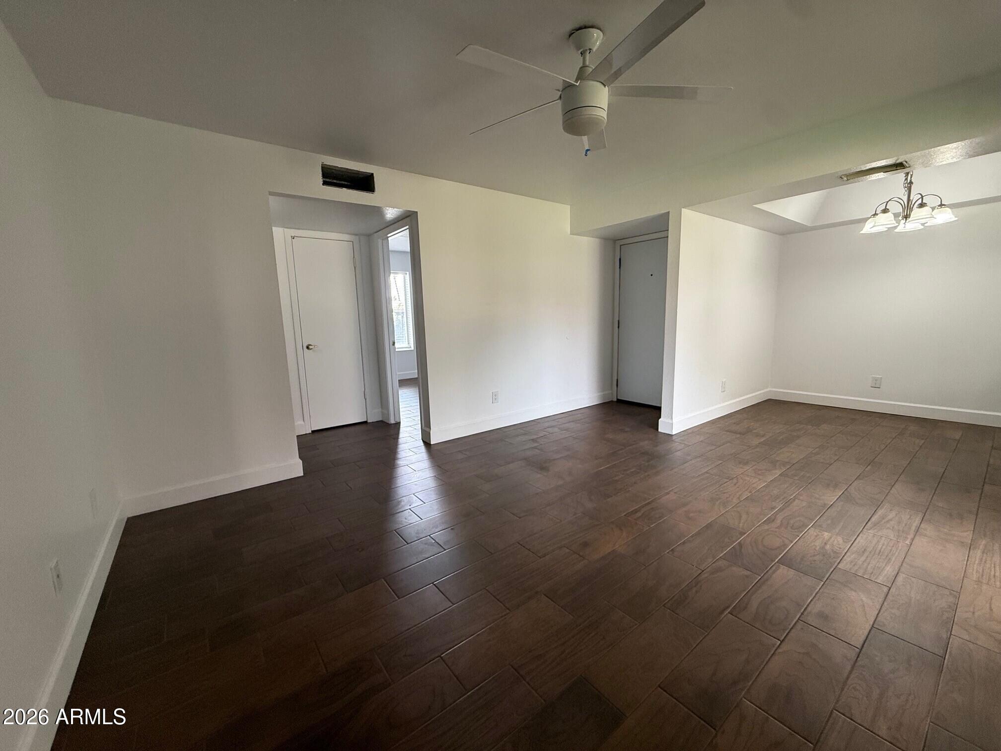 10610 S 48TH Street 1073