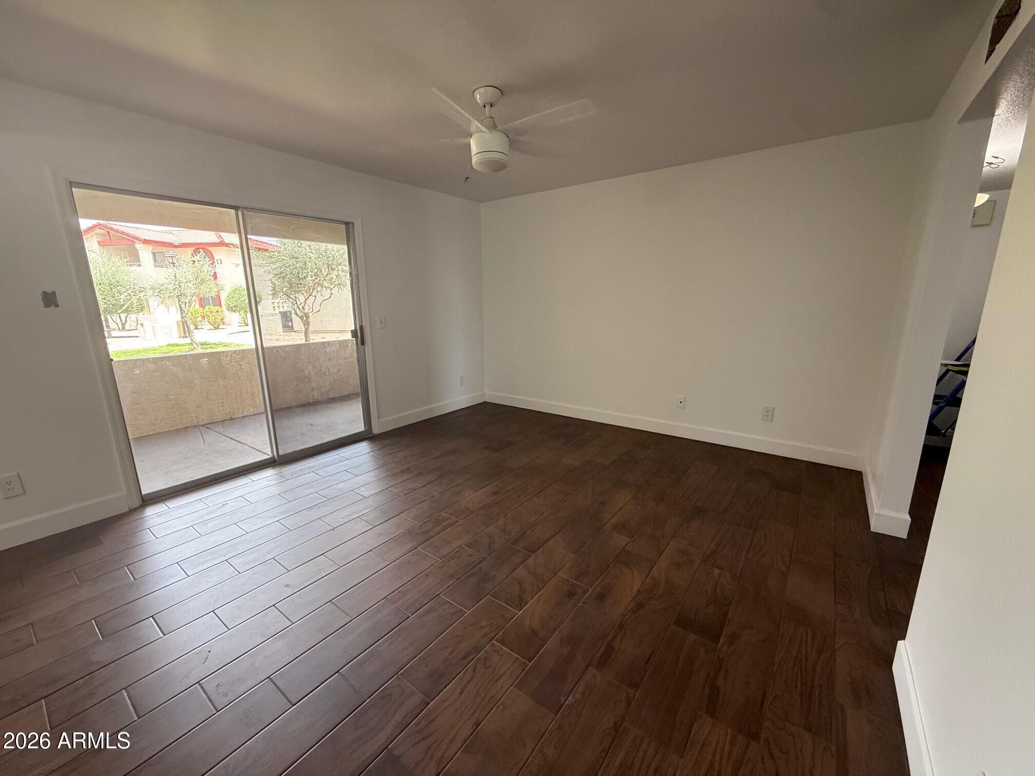 10610 S 48TH Street 1073