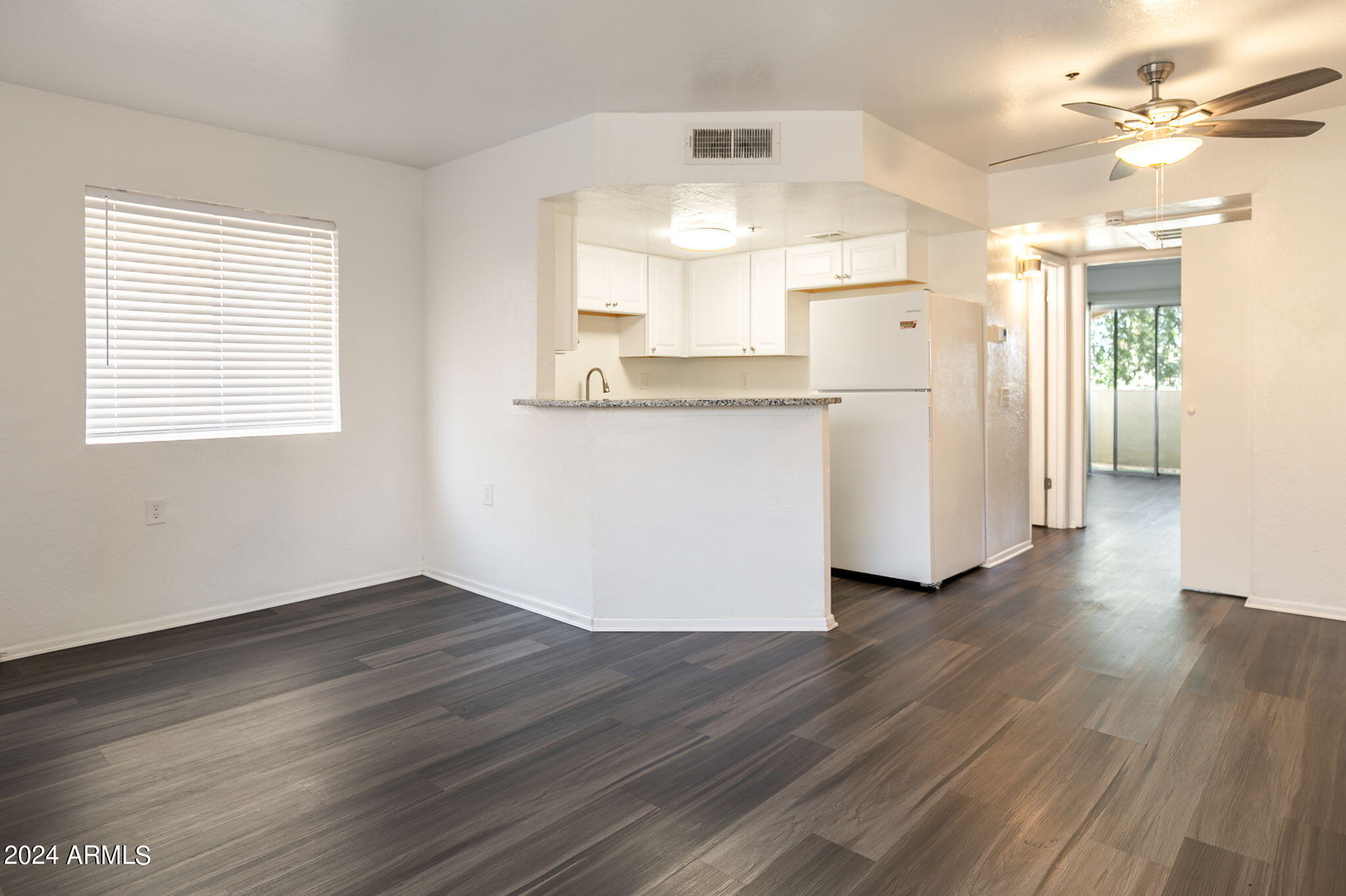 12221 W Bell Road 280