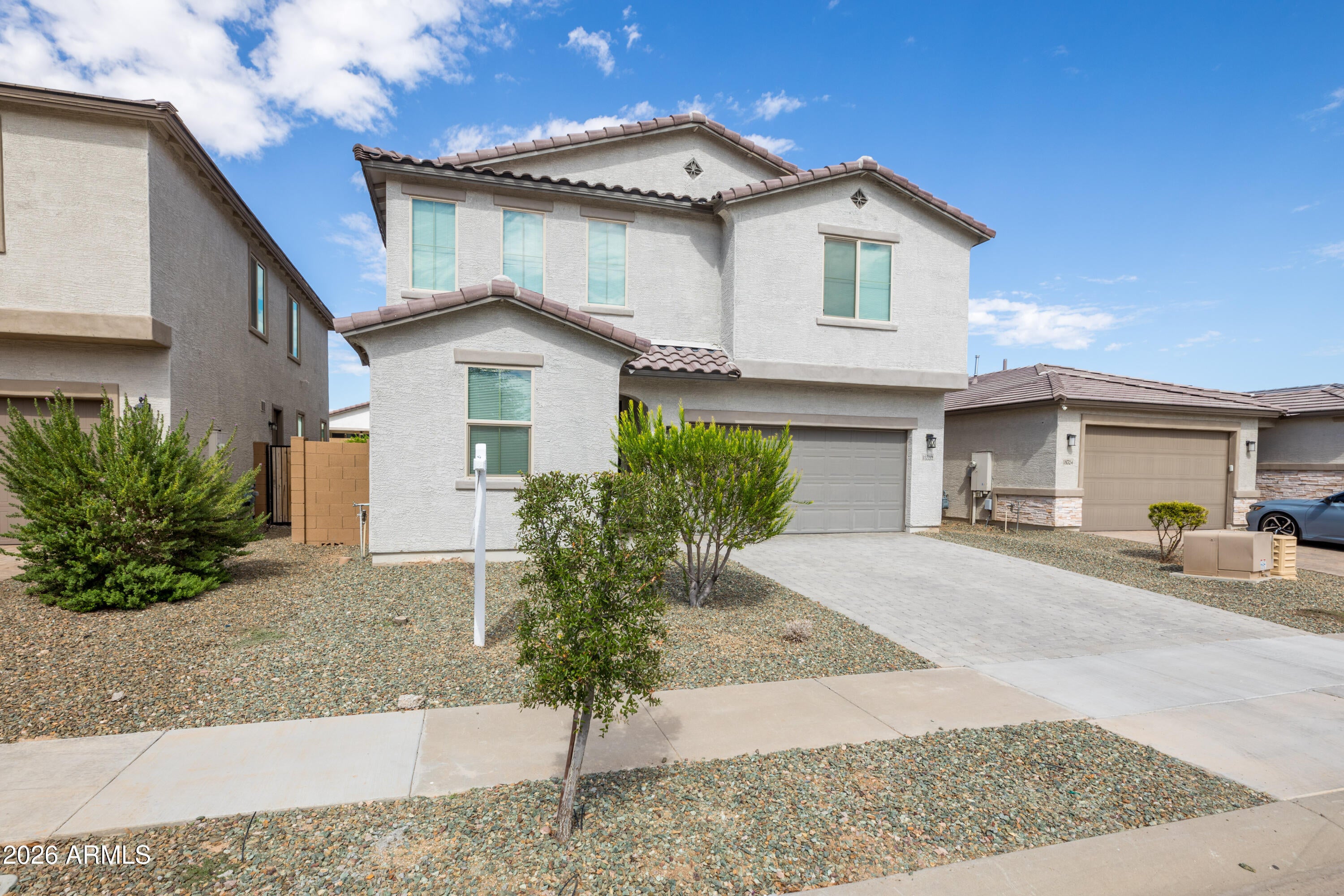 18332 W WEATHERBY Drive