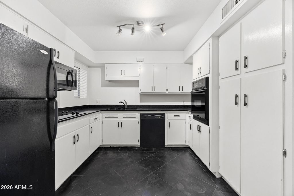 Photo of 6501 N 17th Avenue #113, Phoenix, AZ 85015 (MLS # 7051557)
