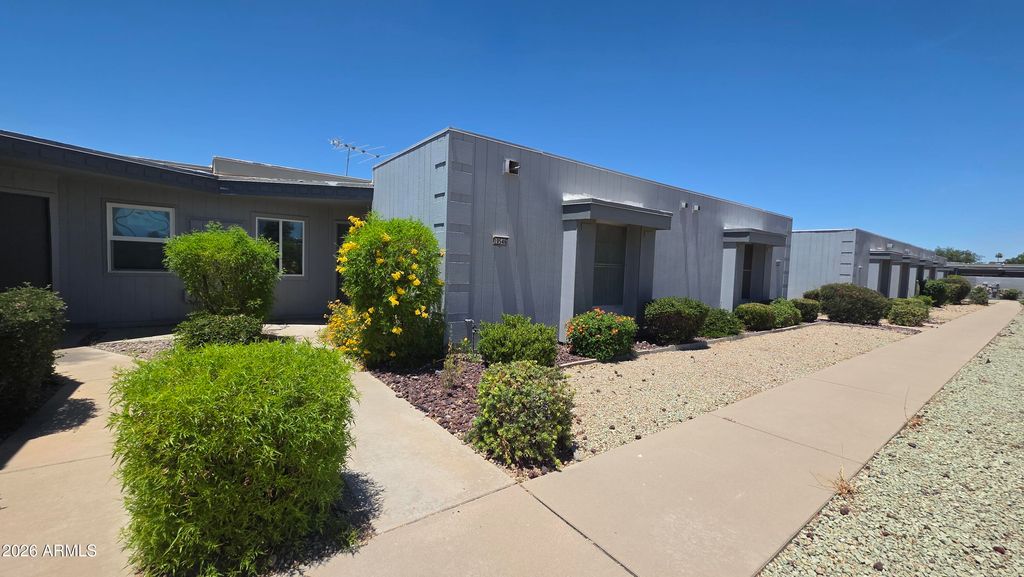 Photo of 10546 W Palmeras Drive, Sun City, AZ 85373 (MLS # 7036729)