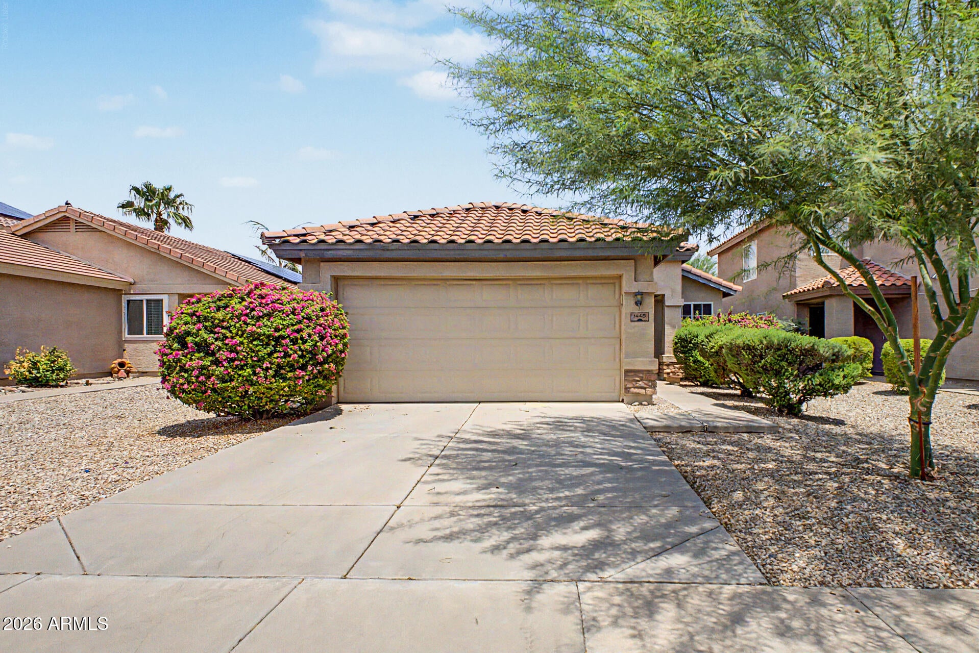 1448 E SAGUARO Trail