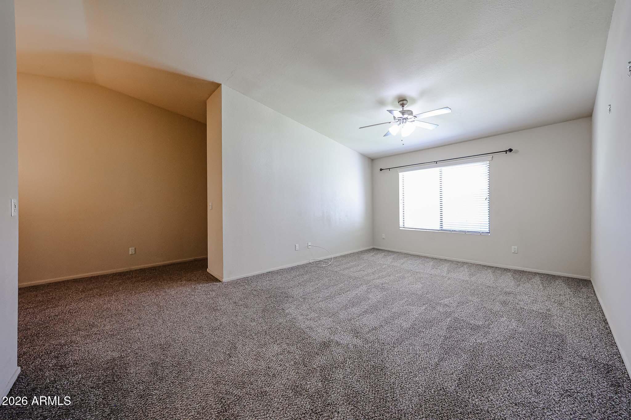 1402 E GUADALUPE Road 216