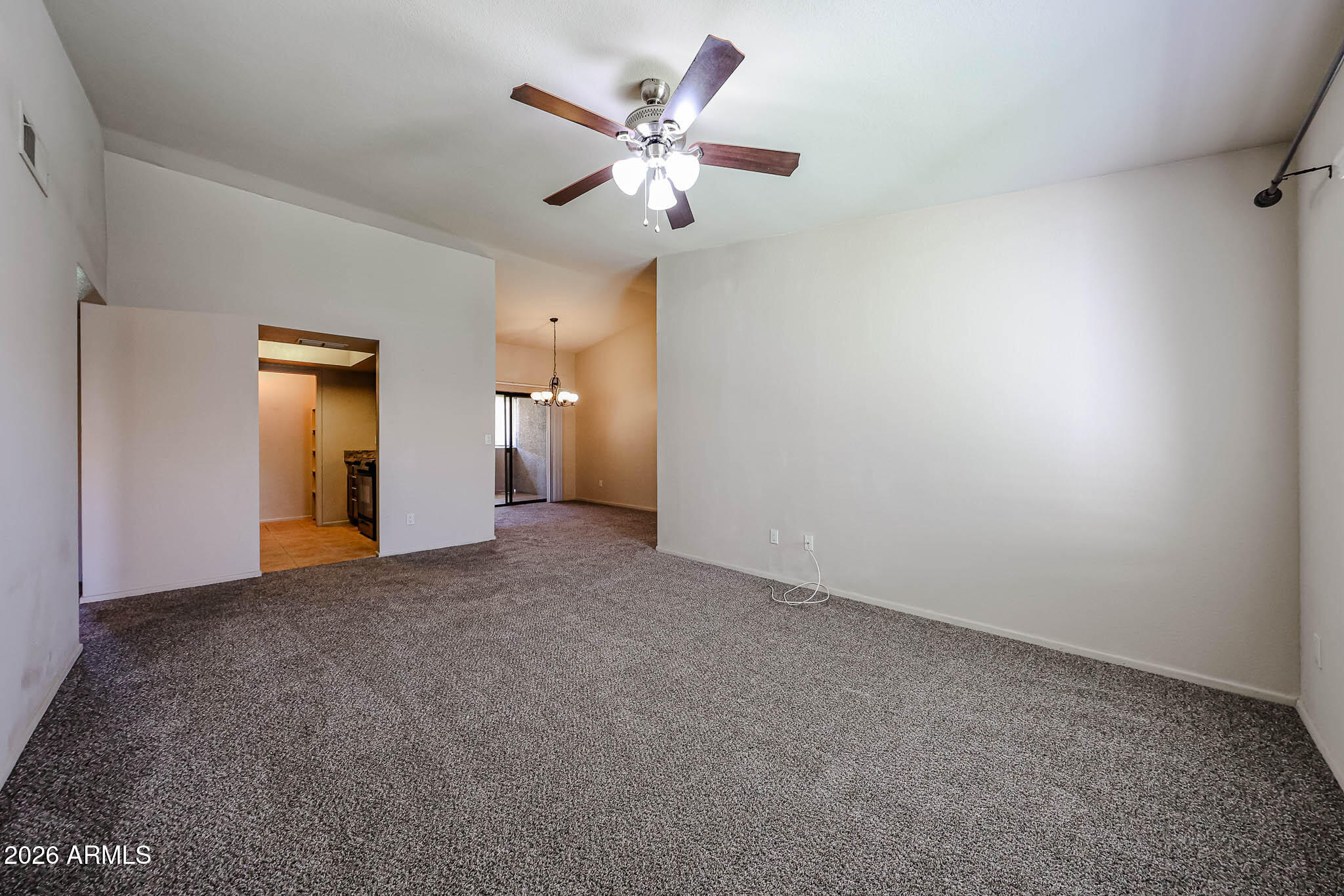 1402 E GUADALUPE Road 216