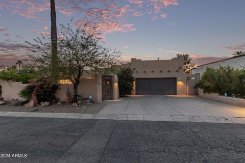 Photo of 5028 N Scottsdale Road, Paradise Valley, AZ 85253 (MLS # 6942324)
