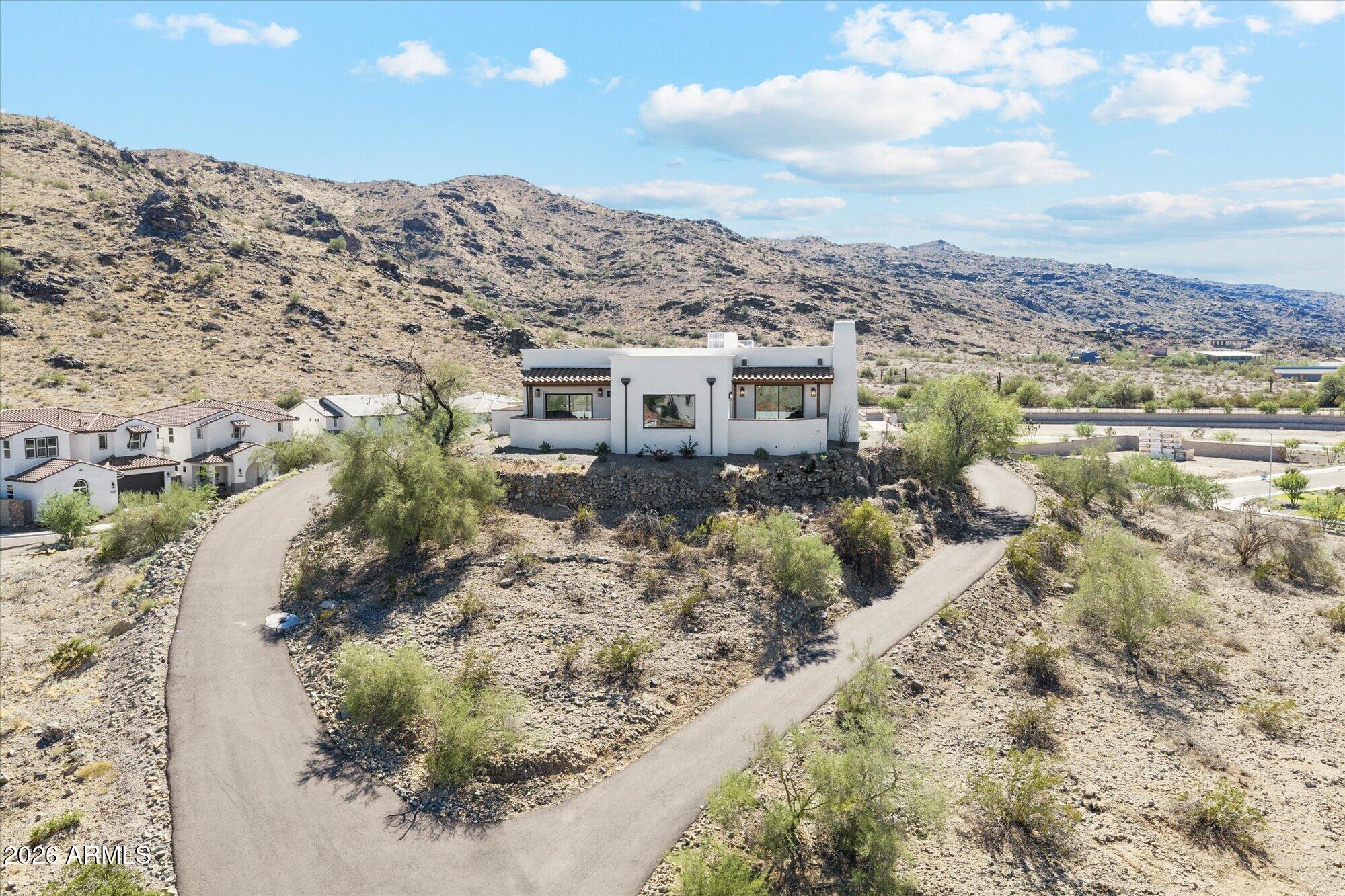 3731 E Fawn Drive