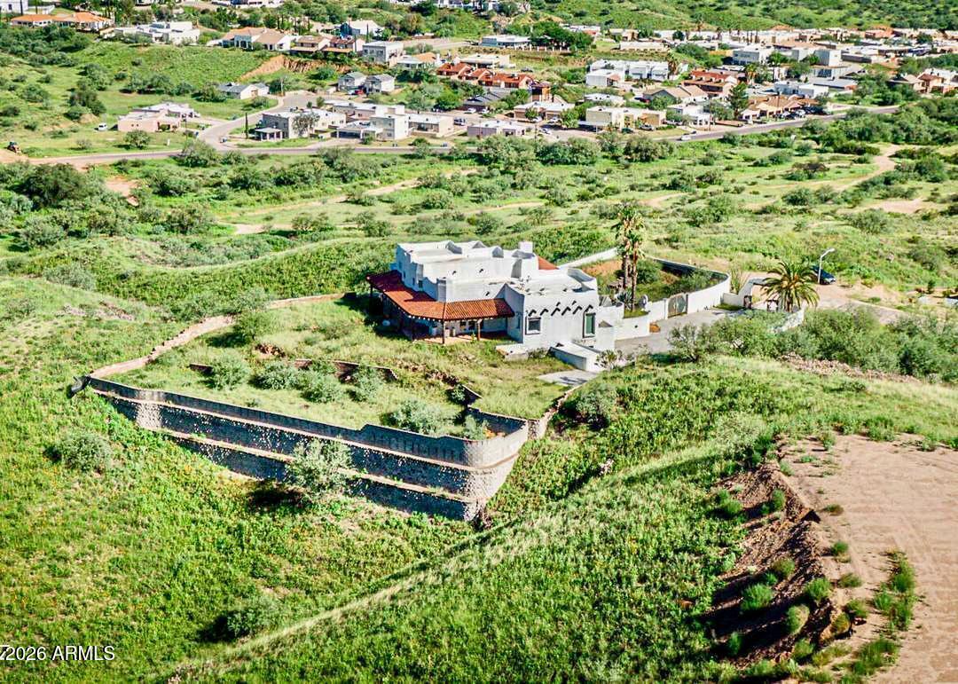 1091 W MARIPOSA HILLS Drive