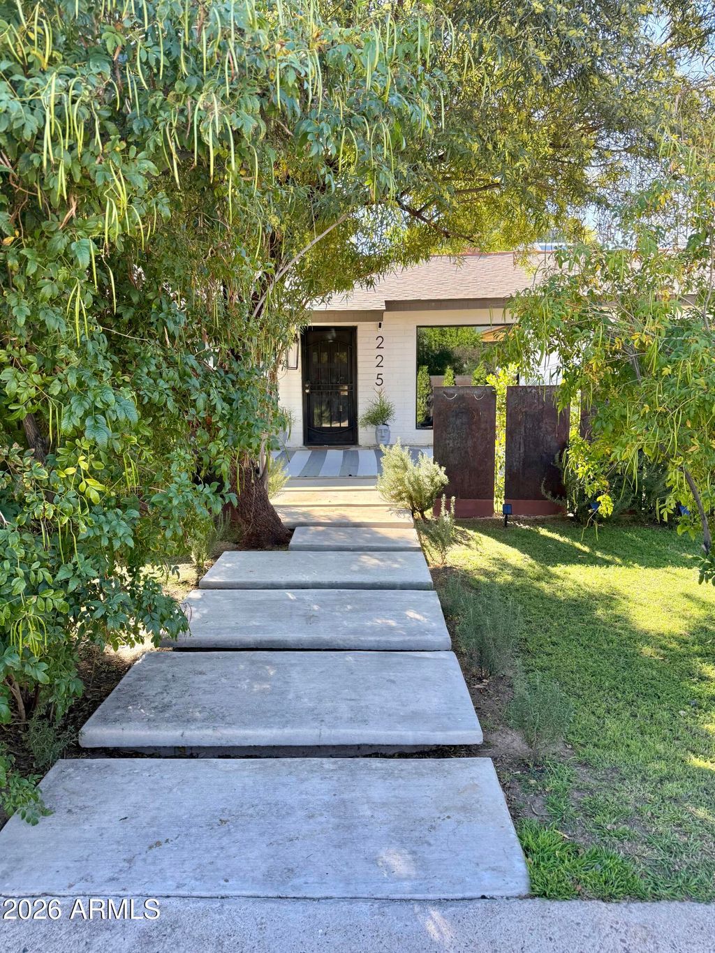 Photo of 225 W Alice Avenue W, Phoenix, AZ 85021 (MLS # 6977856)