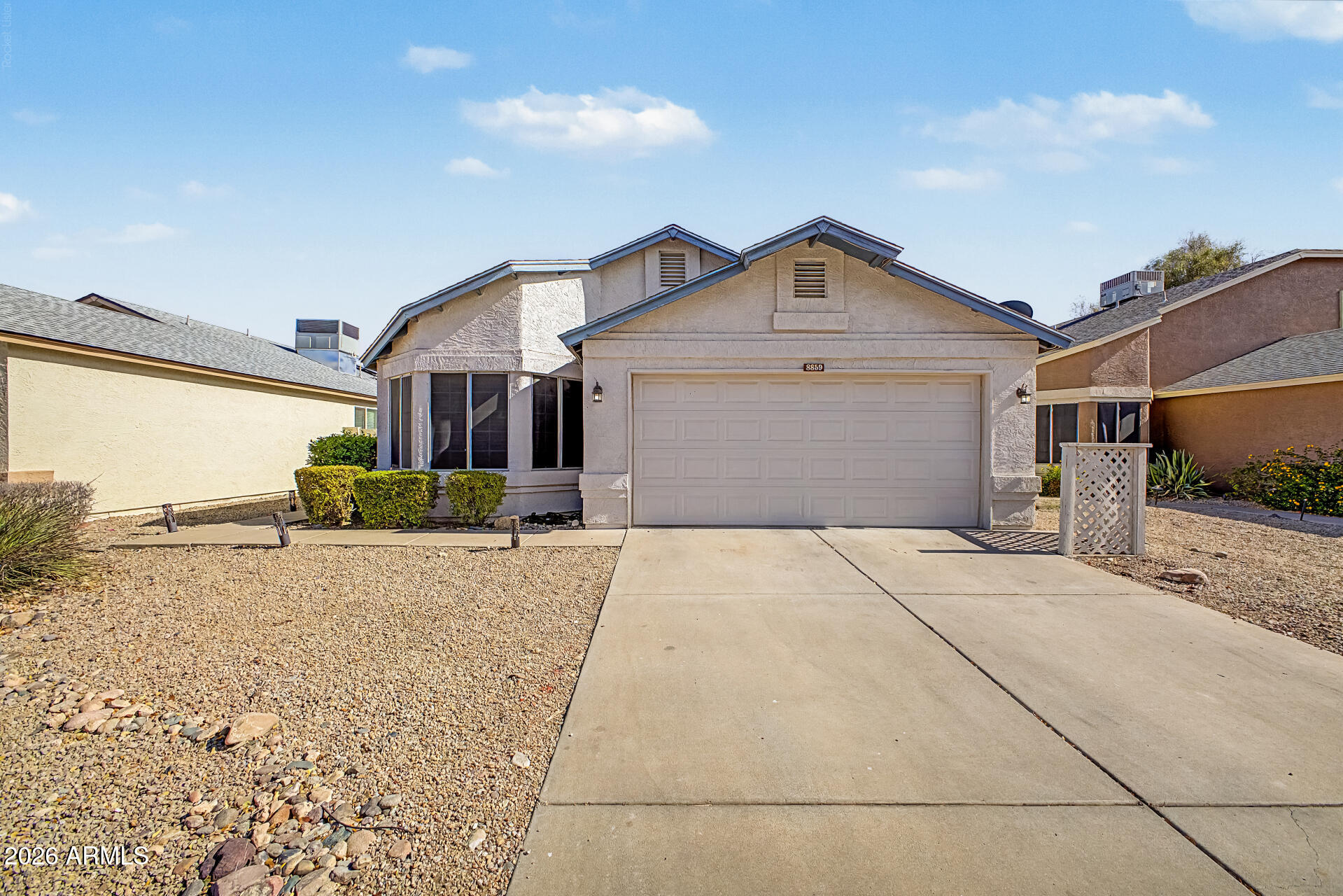 8859 W JOHN CABOT Road