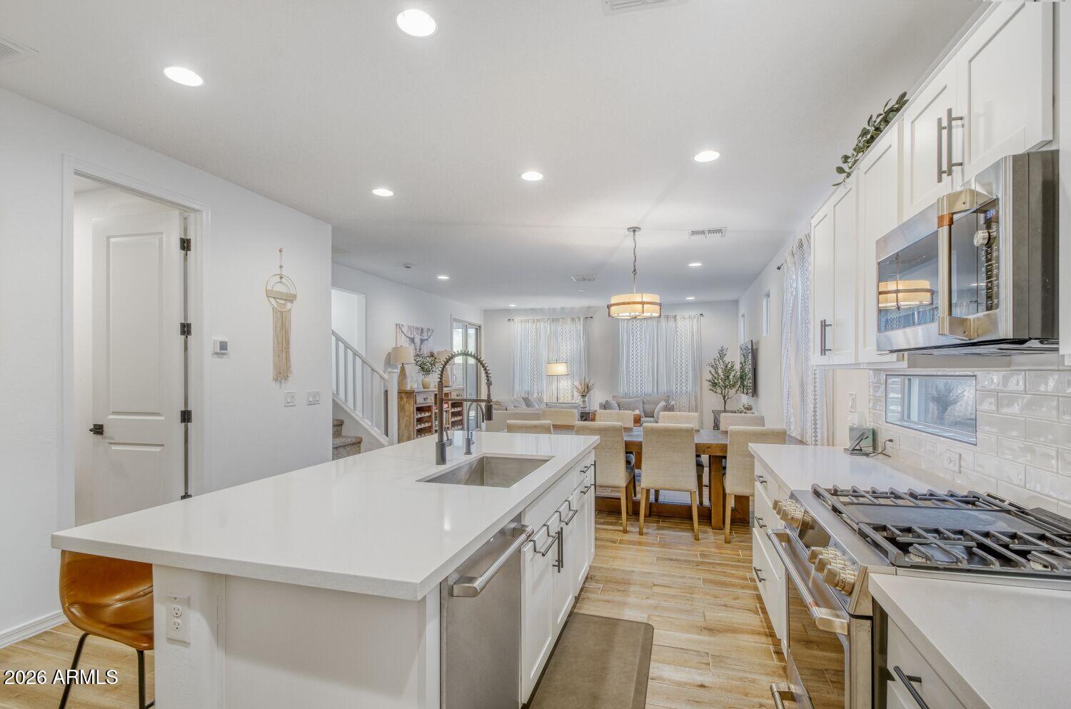 20228 W CAMPBELL Avenue