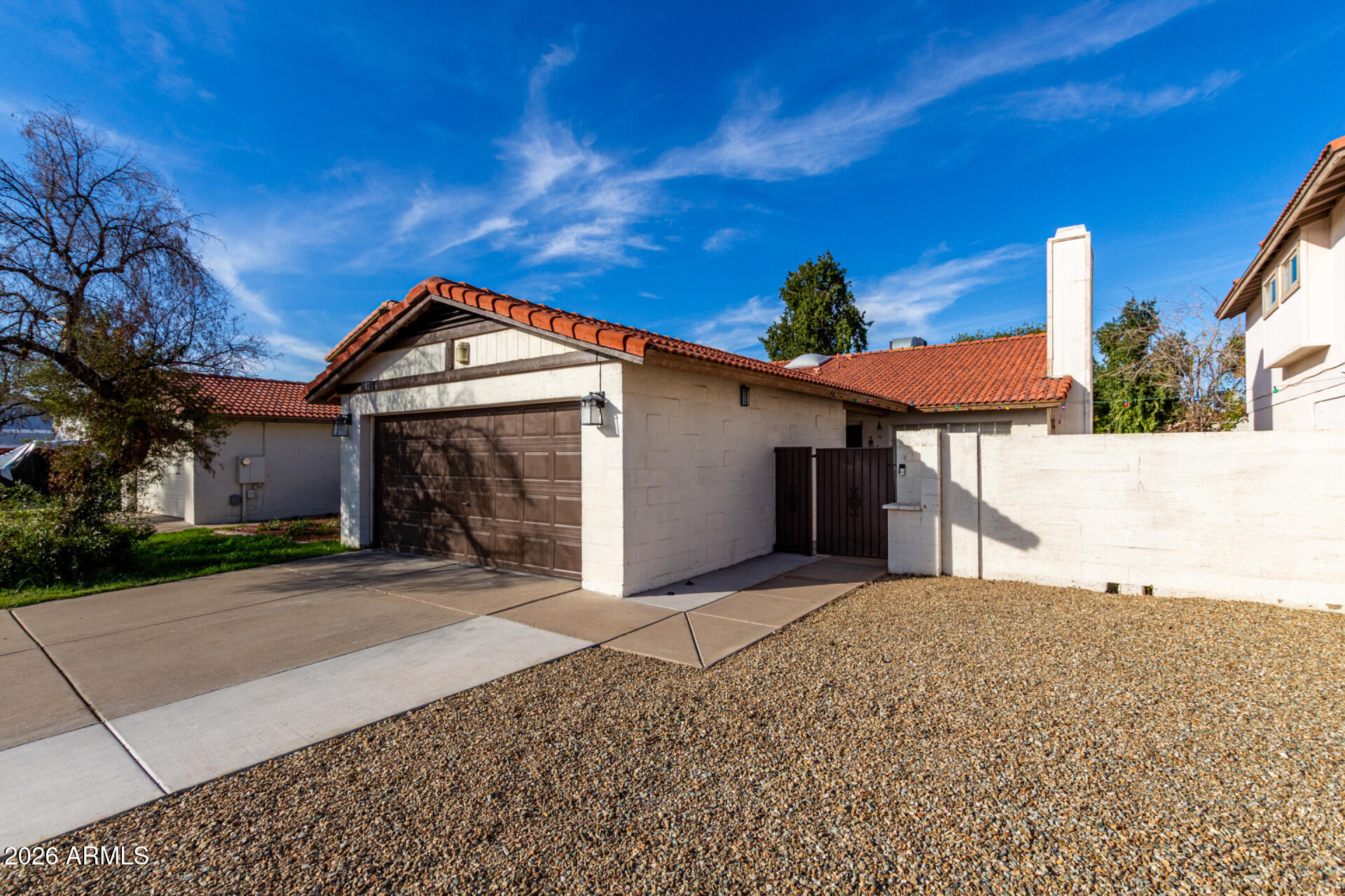 5028 W GELDING Drive