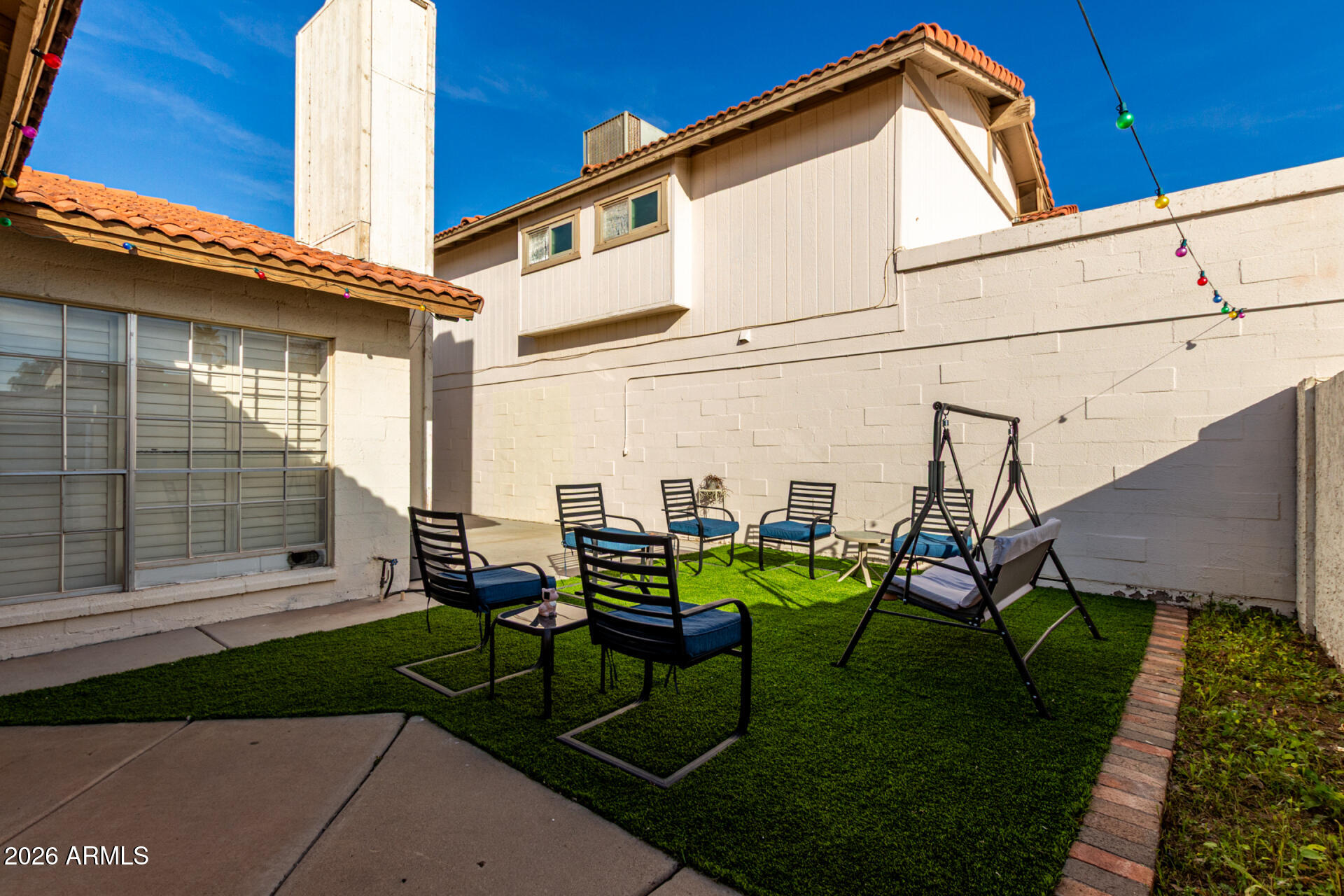 5028 W GELDING Drive