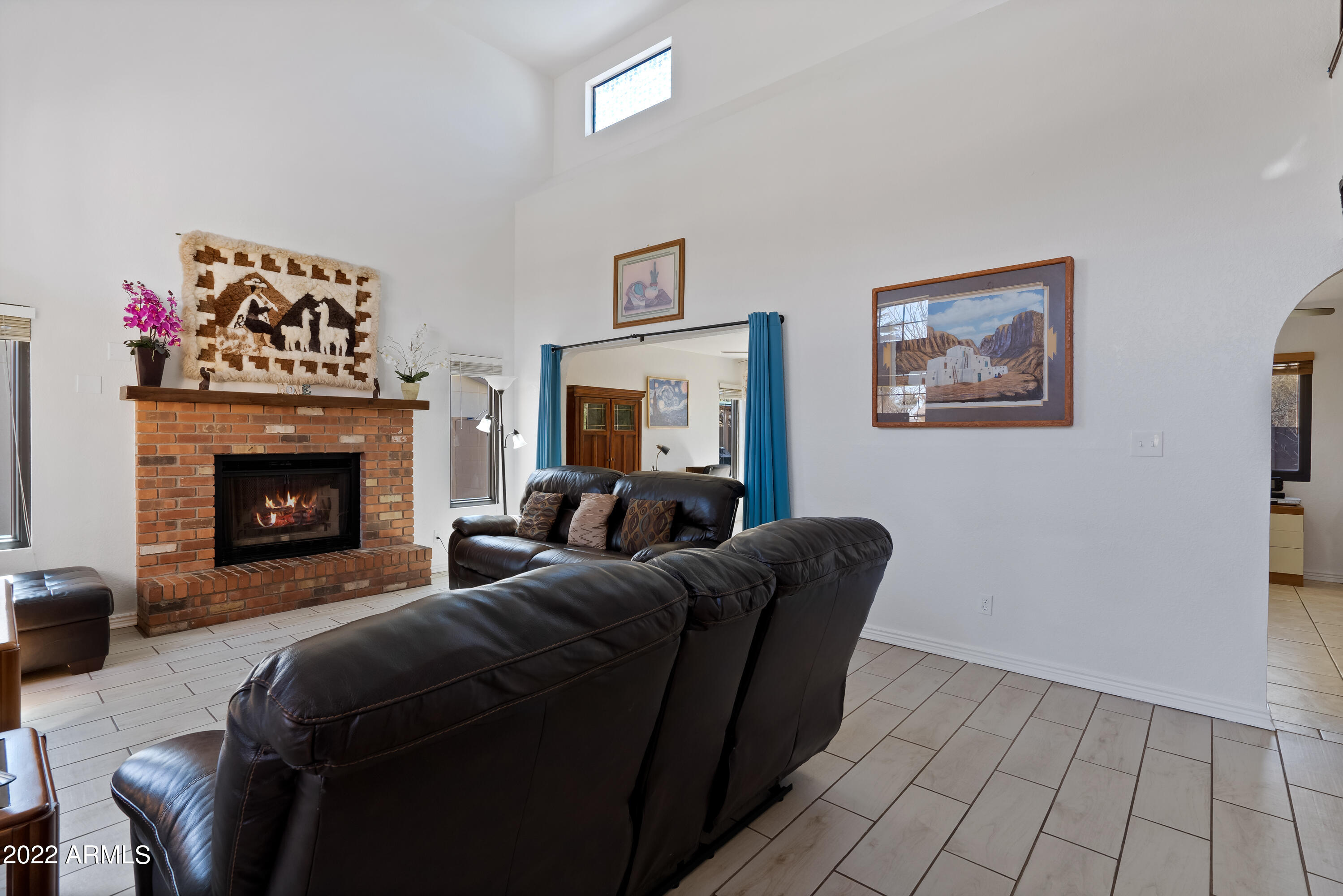 SUMMIT MEADOWS - Residential