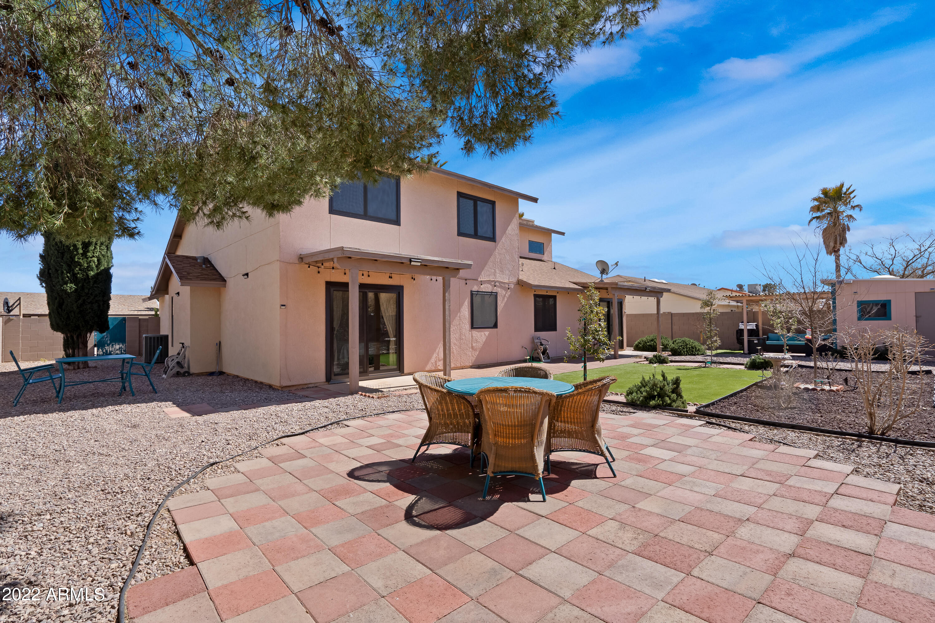 SUMMIT MEADOWS - Residential
