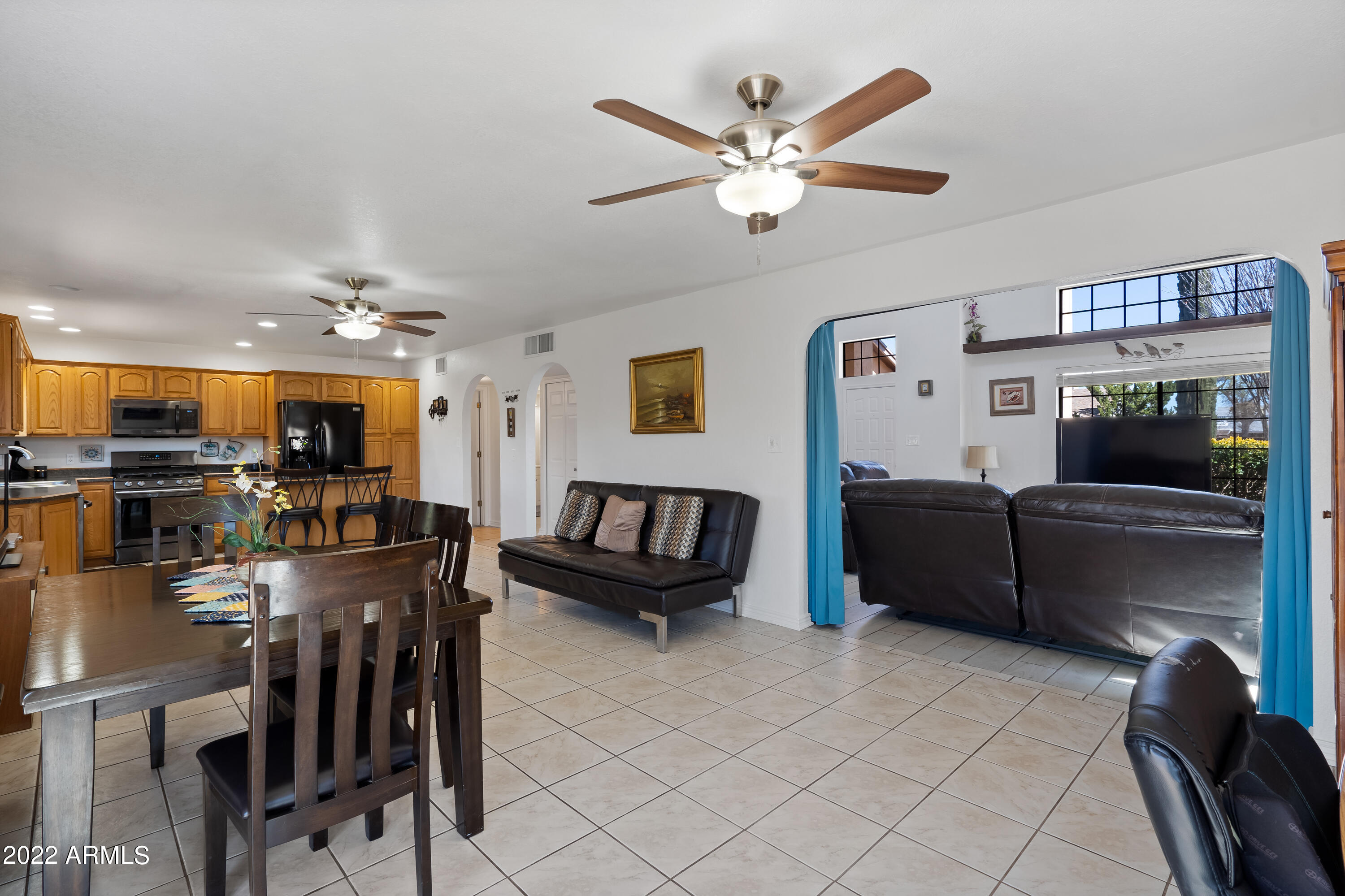 SUMMIT MEADOWS - Residential