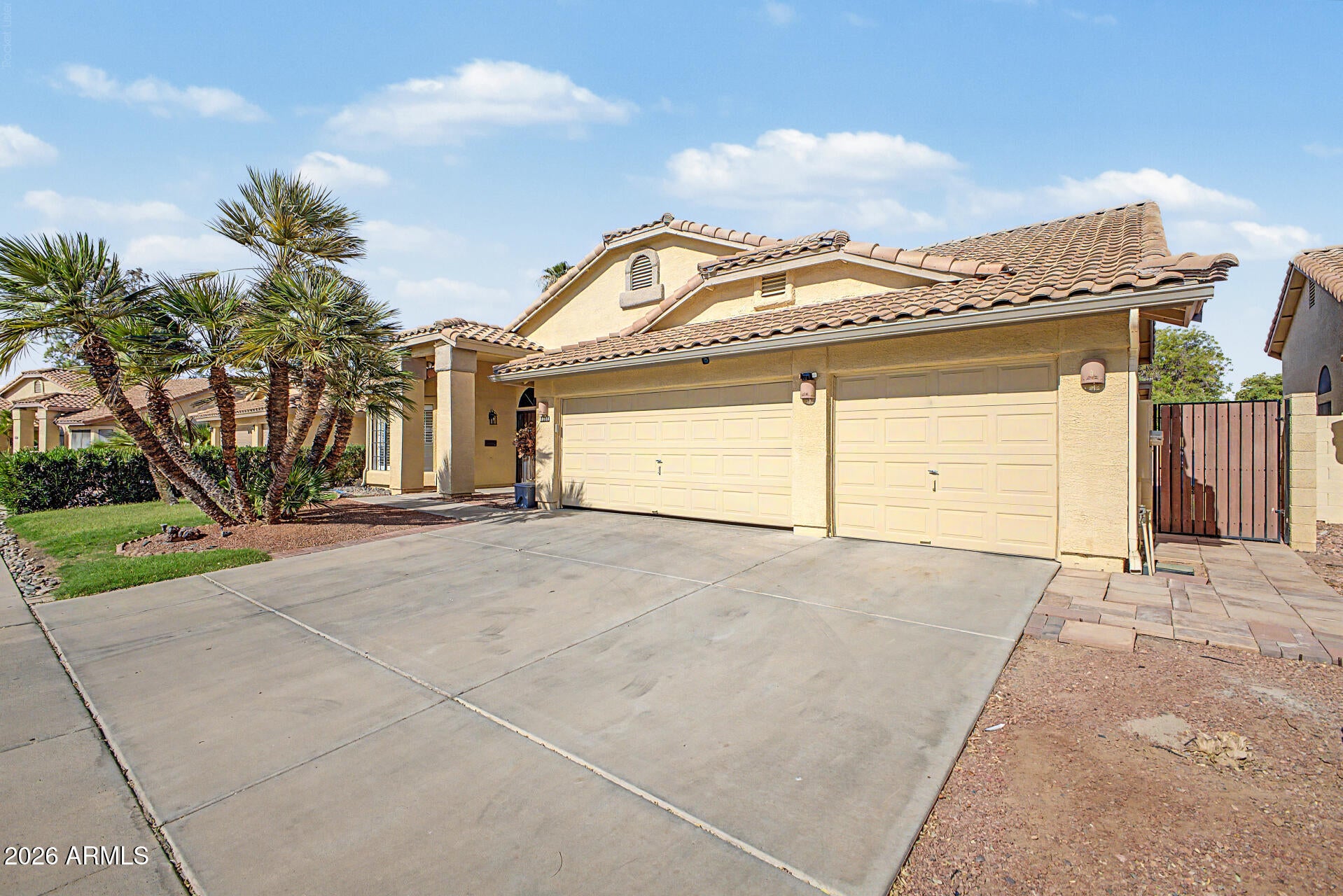 10910 W ASHBROOK Place