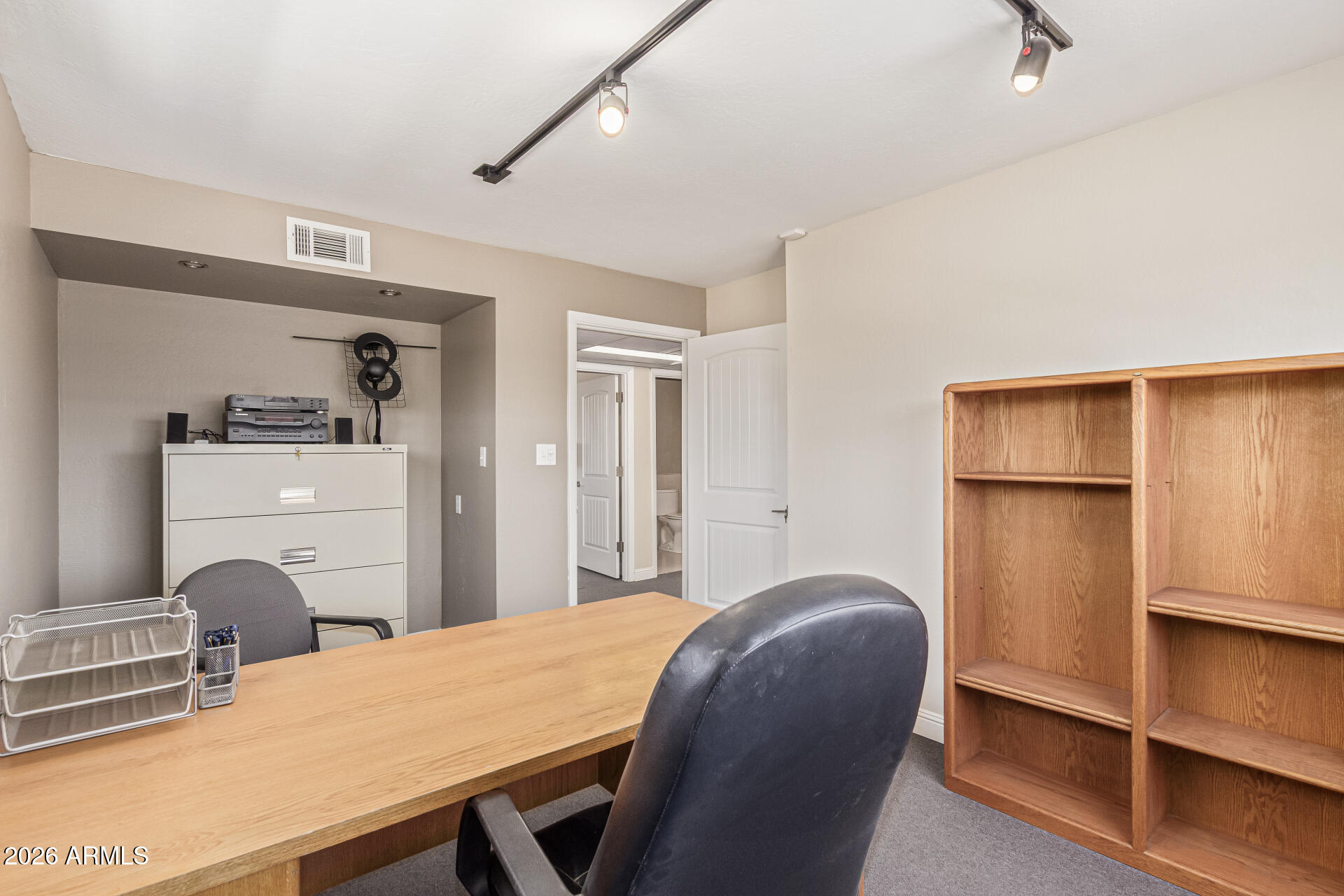 8545 N BLACK CANYON Highway