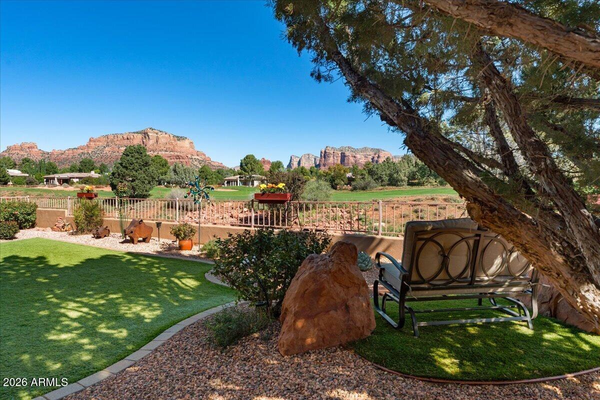 55 Bent Tree Court