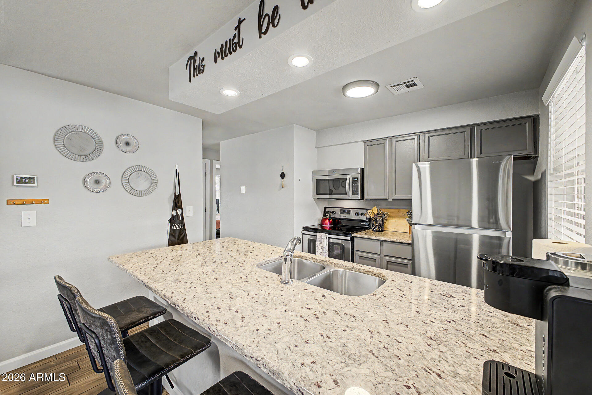 5000 E EVERGREEN Drive