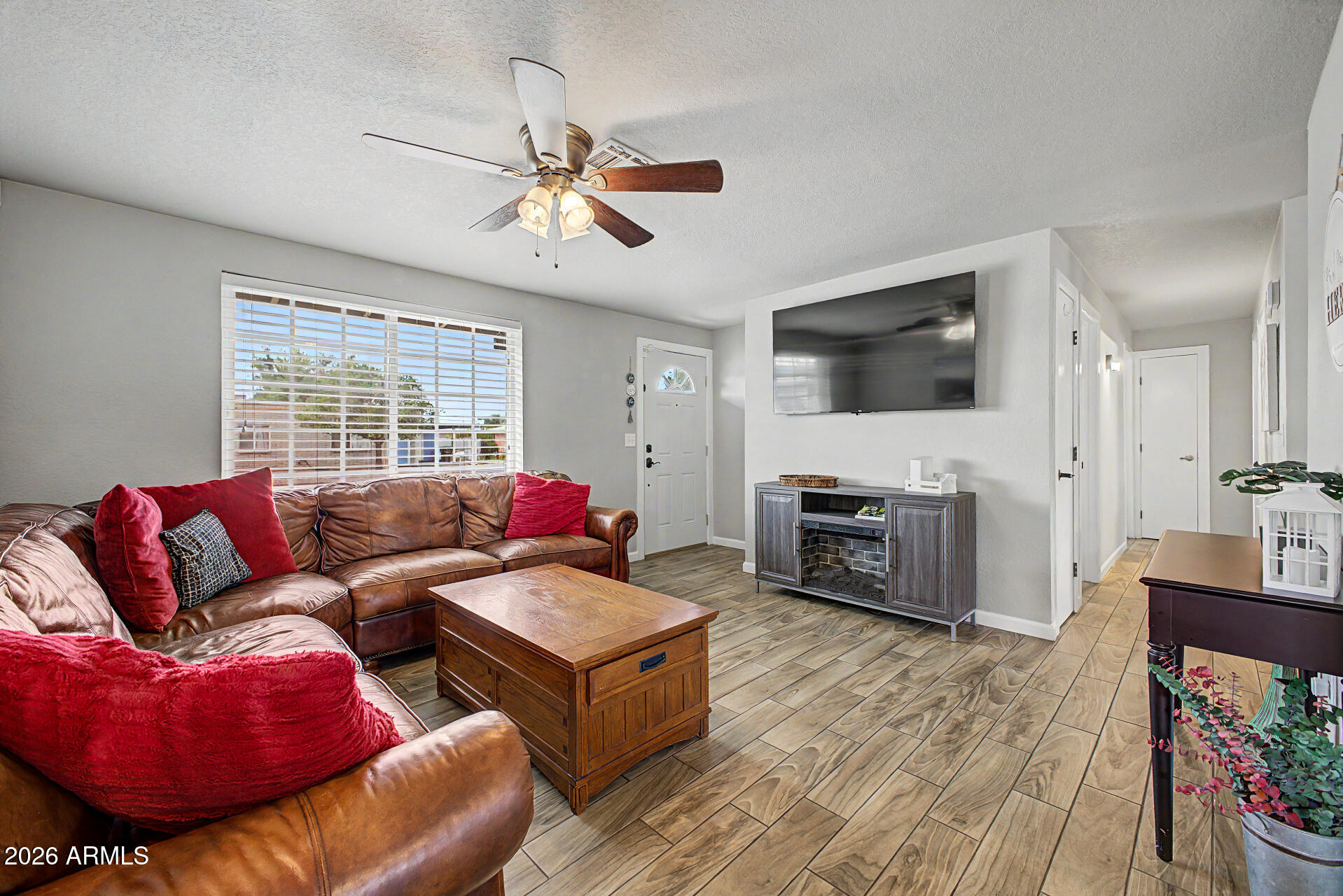 5000 E EVERGREEN Drive
