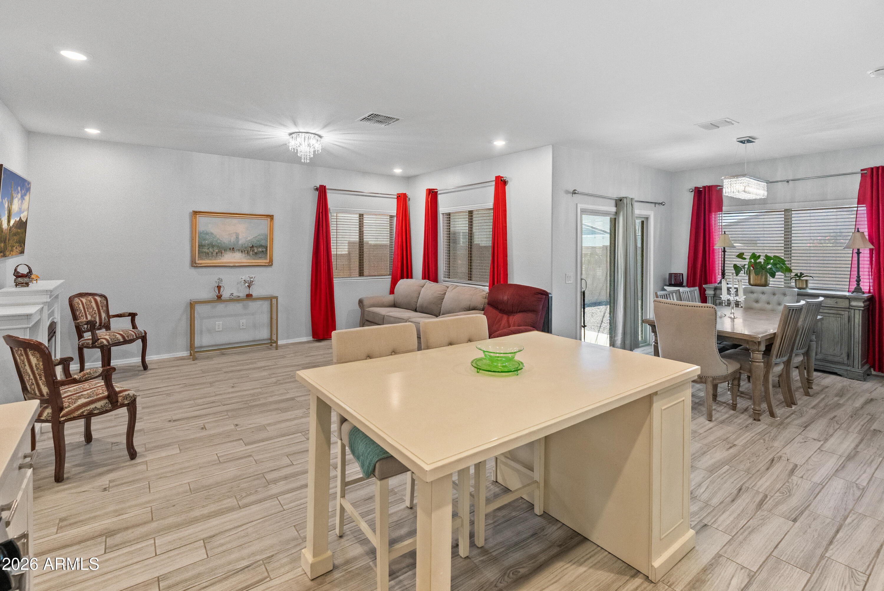 12739 W MYRTLE Avenue