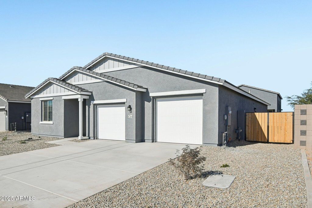 Photo of 47164 W Mellen Lane, Maricopa, AZ 85139 (MLS # 6945466)