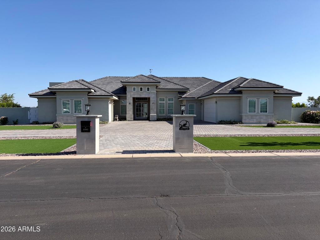 Photo of 21962 E Stacey Road, Queen Creek, AZ 85142 (MLS # 7038418)