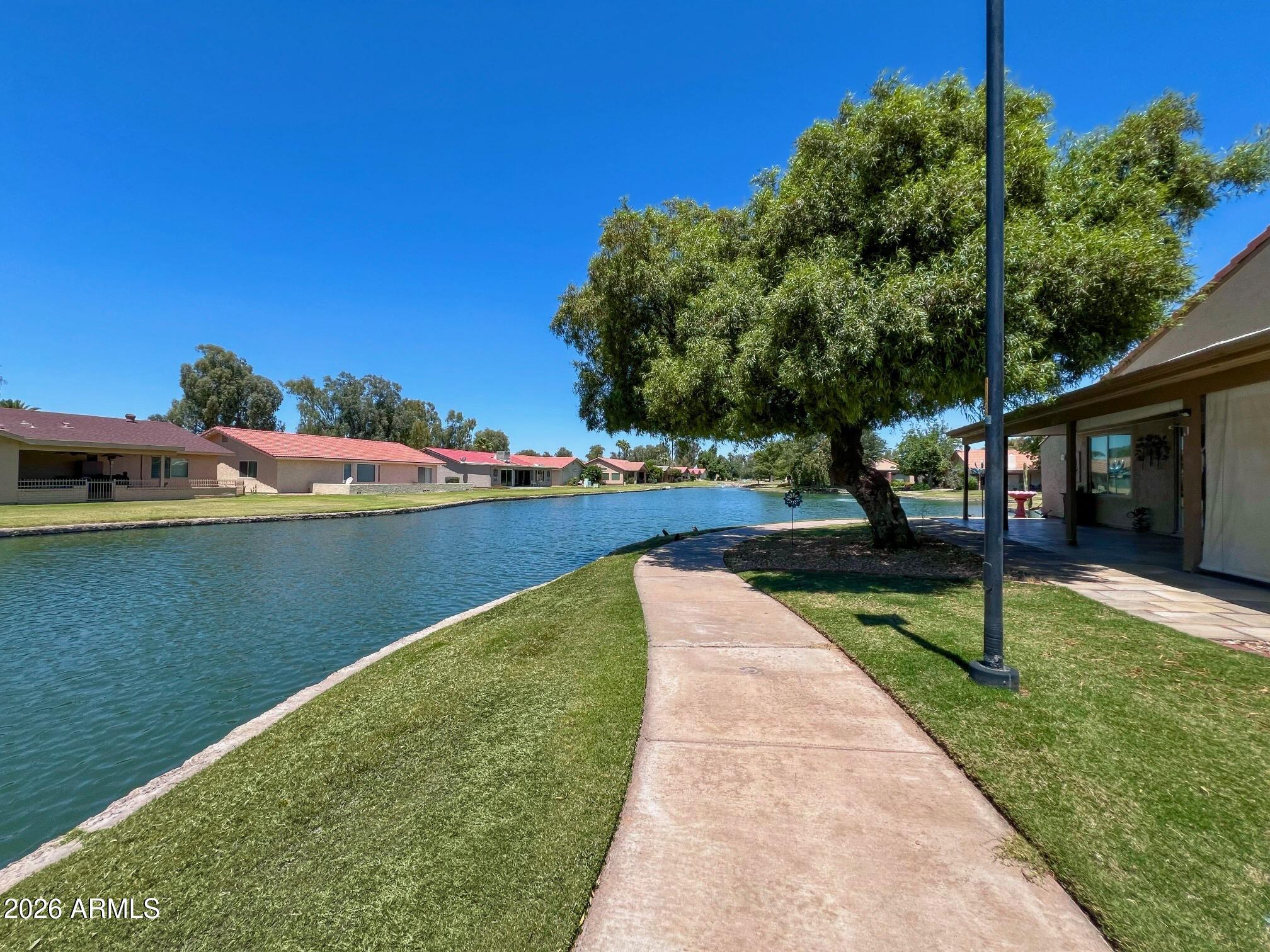403 LEISURE WORLD --