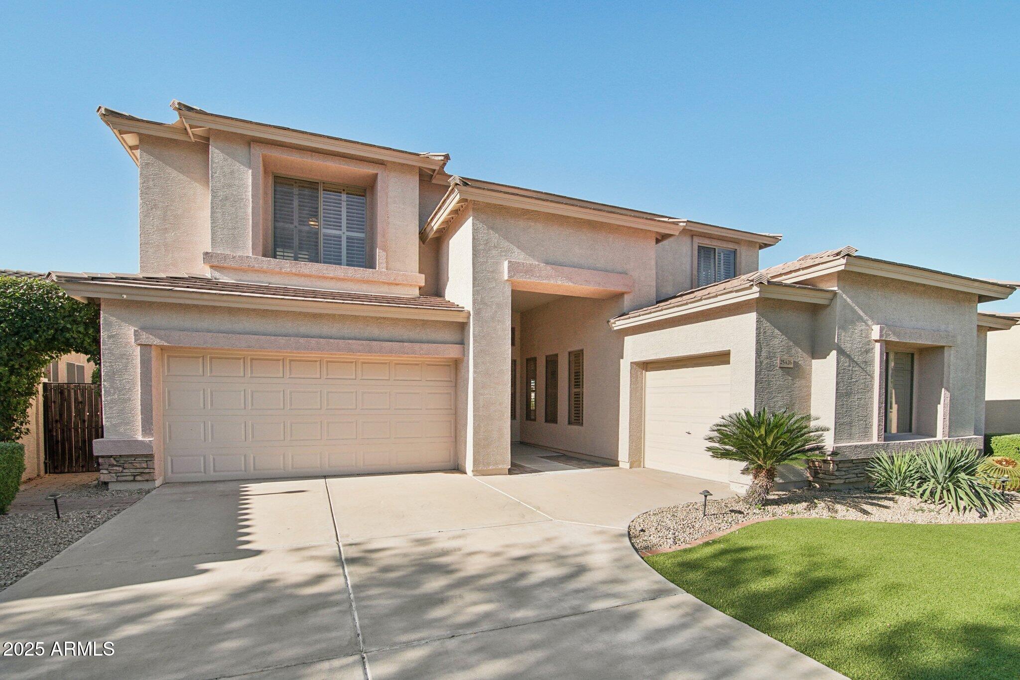 25426 N HACKBERRY Drive