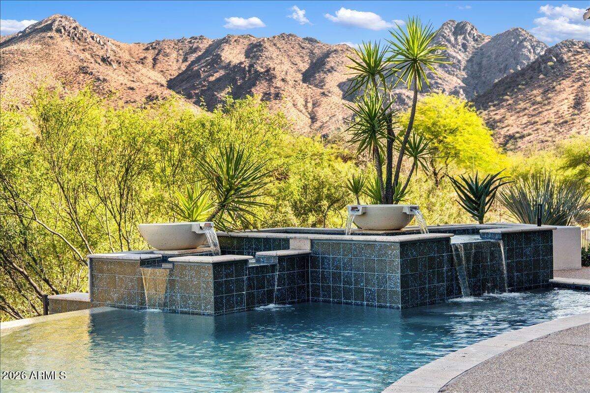 SONORAN CREST - Residential