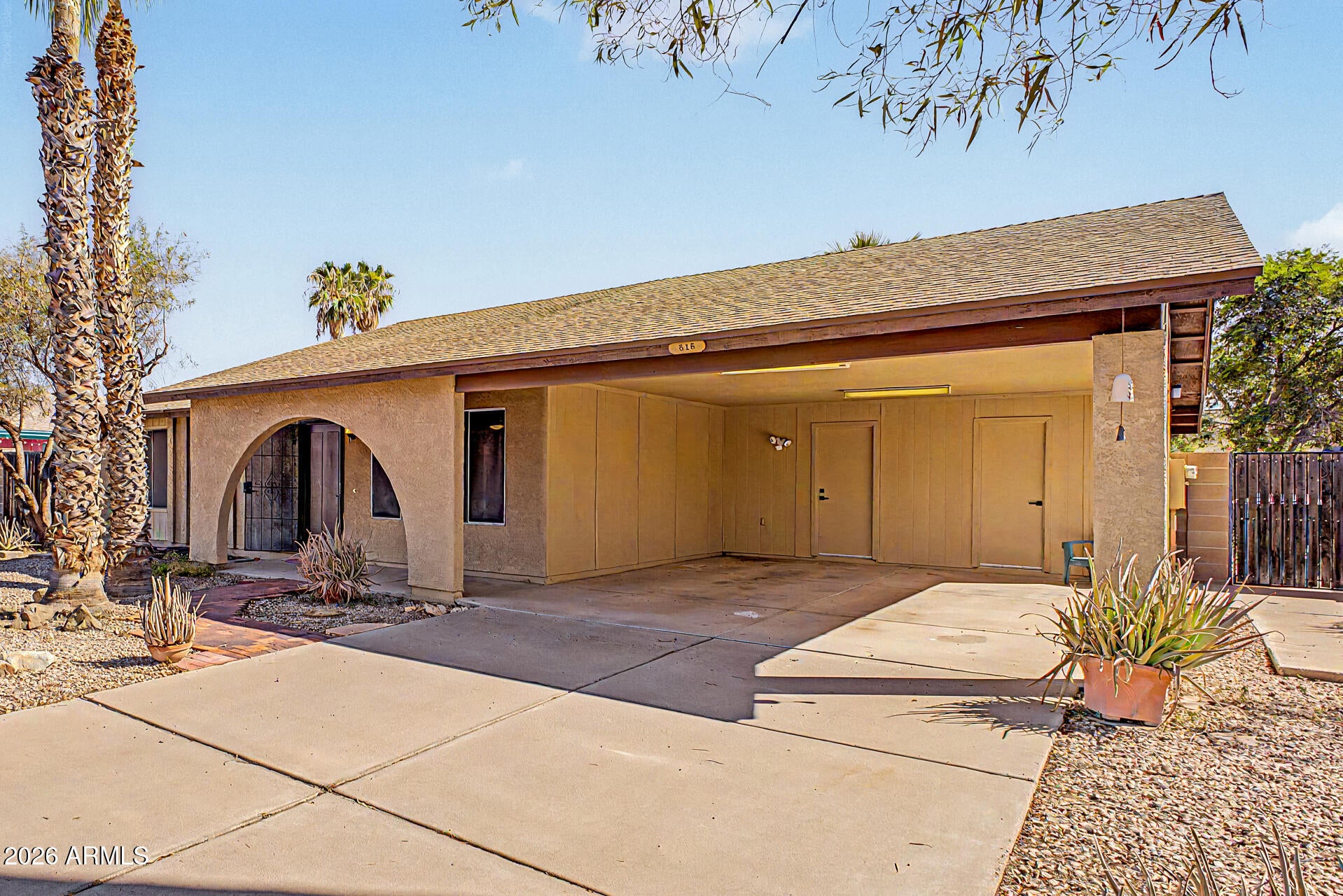 515 W GREENTREE Drive