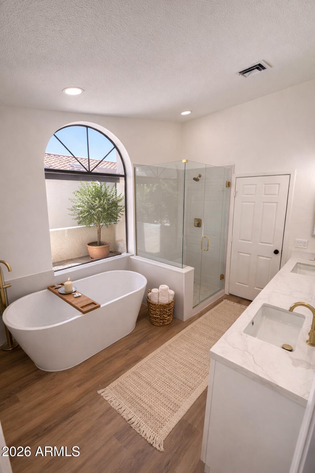 11011 N 92ND Street 1098