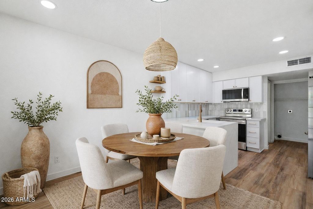 Photo of 11011 N 92nd Street #1098, Scottsdale, AZ 85260 (MLS # 7005206)