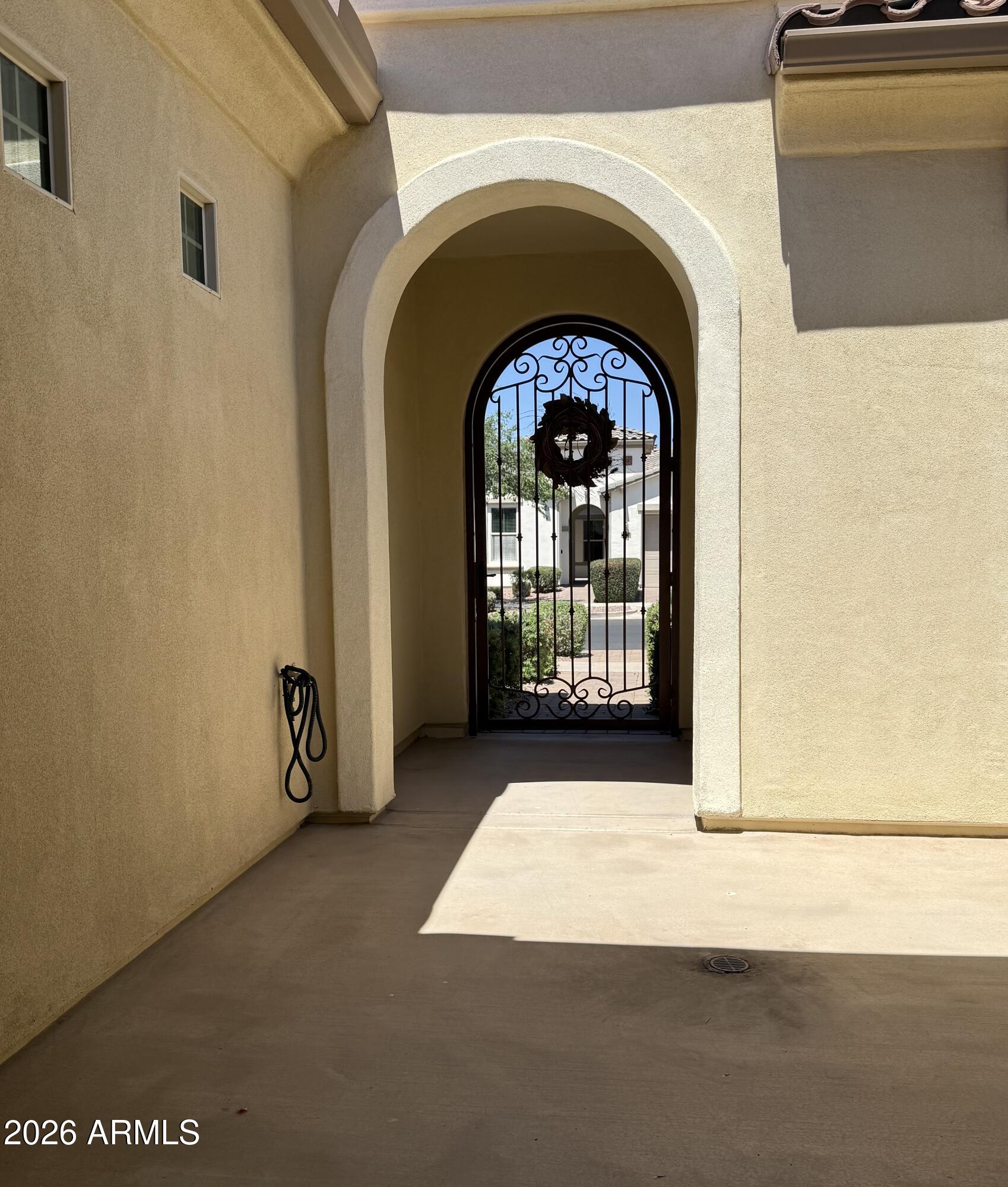 10315 E BERGERON Avenue