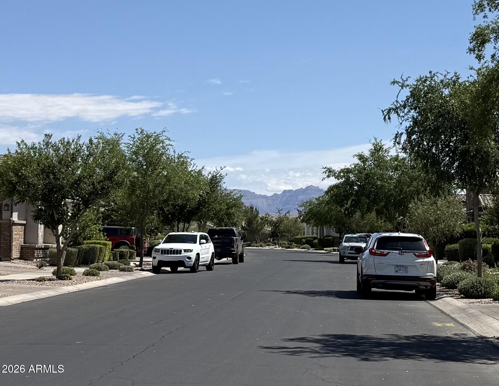 10315 E BERGERON Avenue