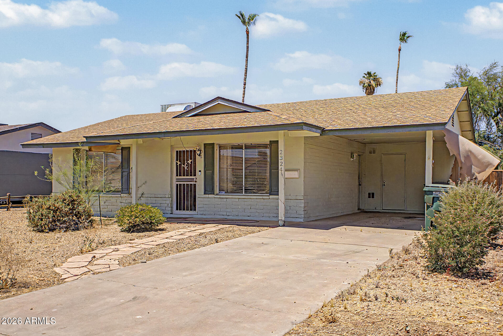 2324 W POINSETTIA Drive