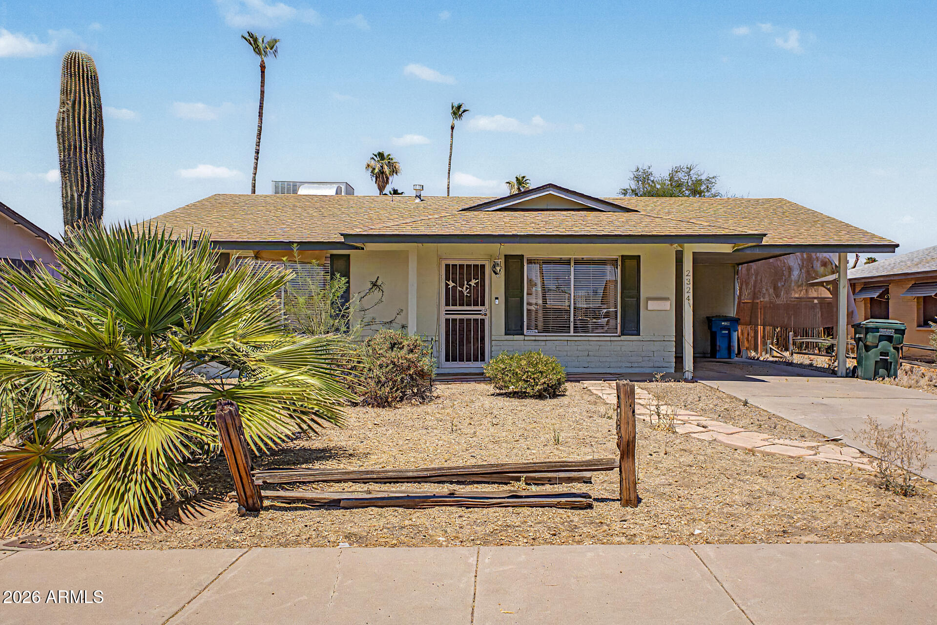 2324 W POINSETTIA Drive