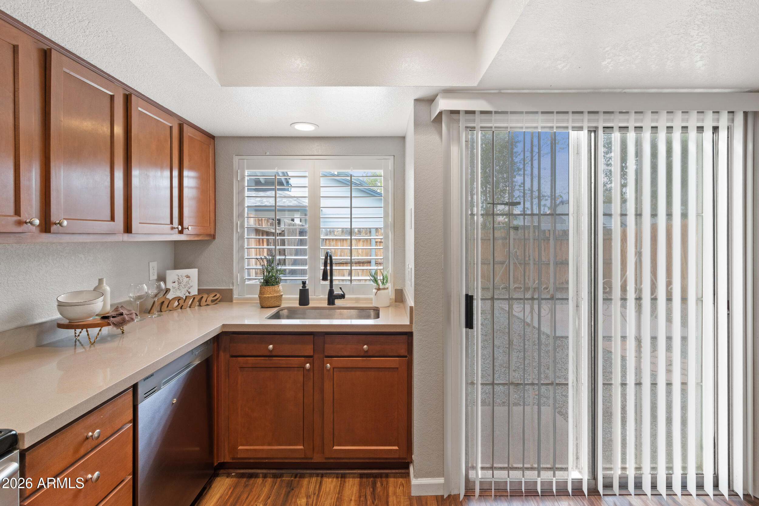 10100 N 89TH Avenue 6