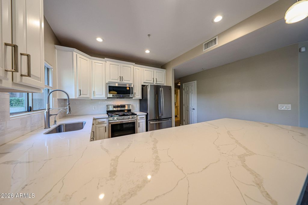 Photo of 5350 E Deer Valley Drive #1253, Phoenix, AZ 85054 (MLS # 6973445)