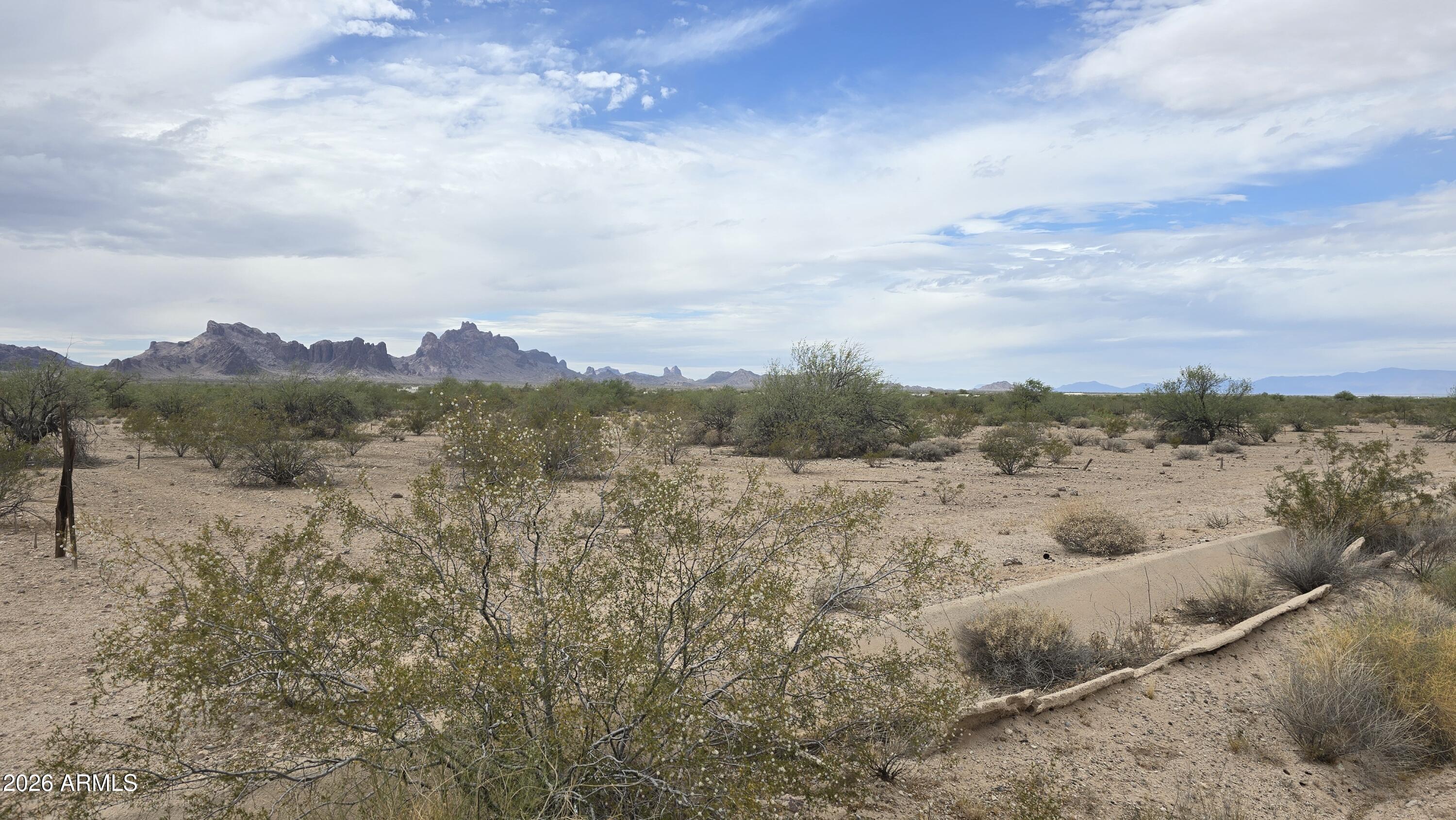 HARQUAHALA RANCHES UNIT 1 - Land