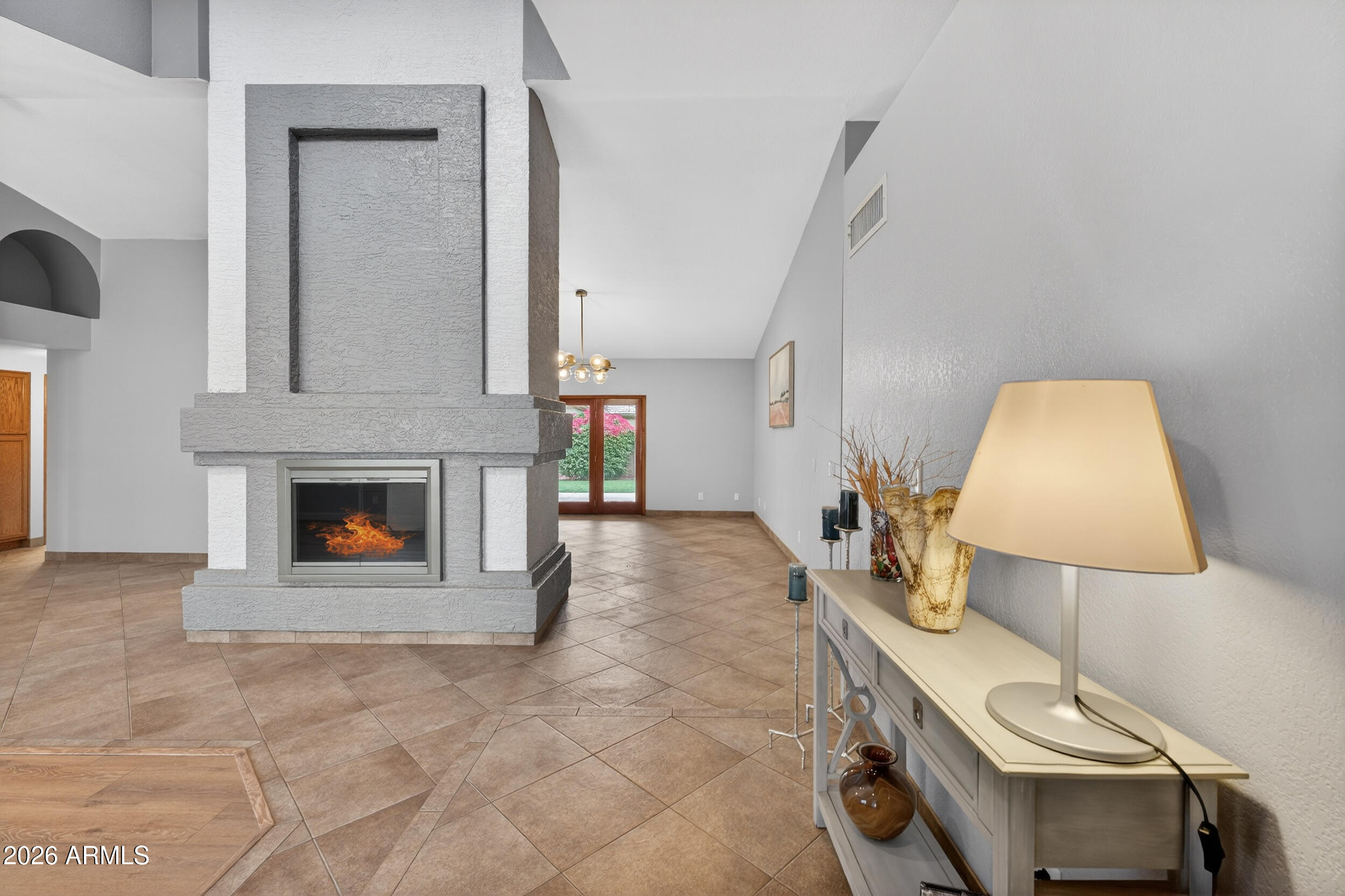 5735 E CAMPO BELLO Drive