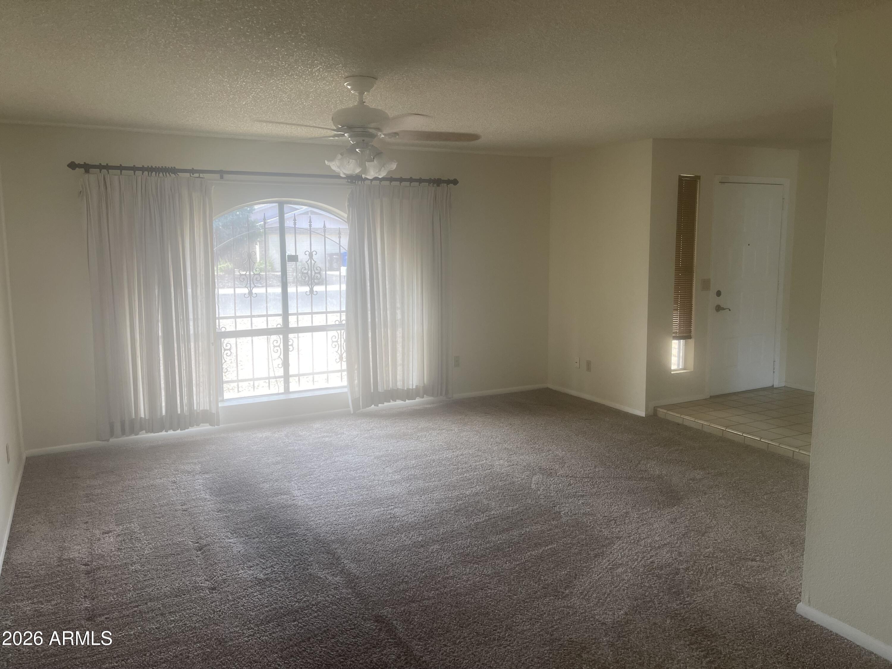 4028 W JOAN DE ARC Avenue