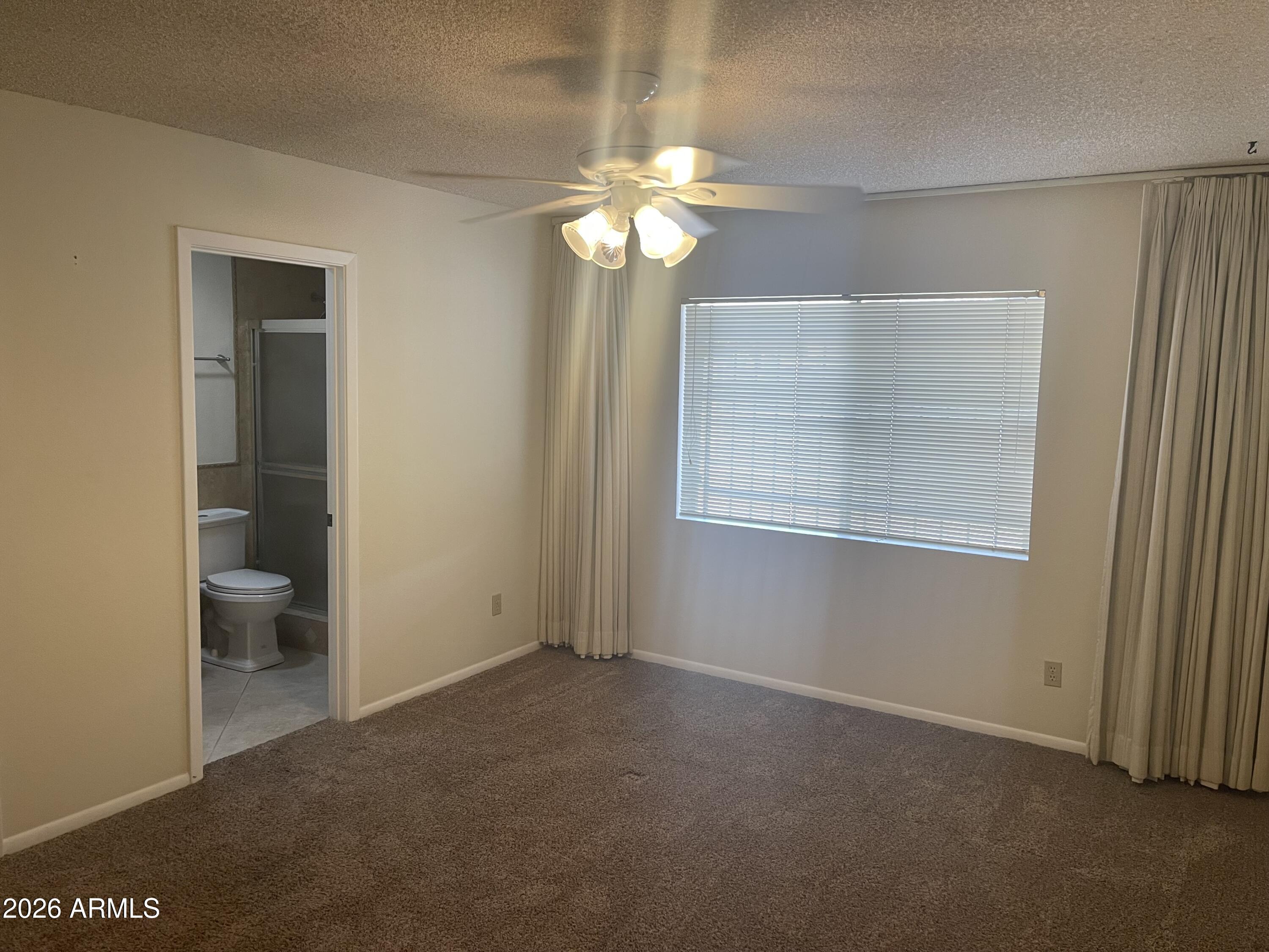 4028 W JOAN DE ARC Avenue