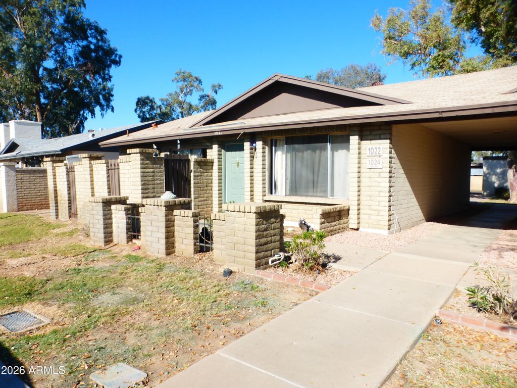 Photo of 1024 W Malibu Drive, Tempe, AZ 85282 (MLS # 6979982)