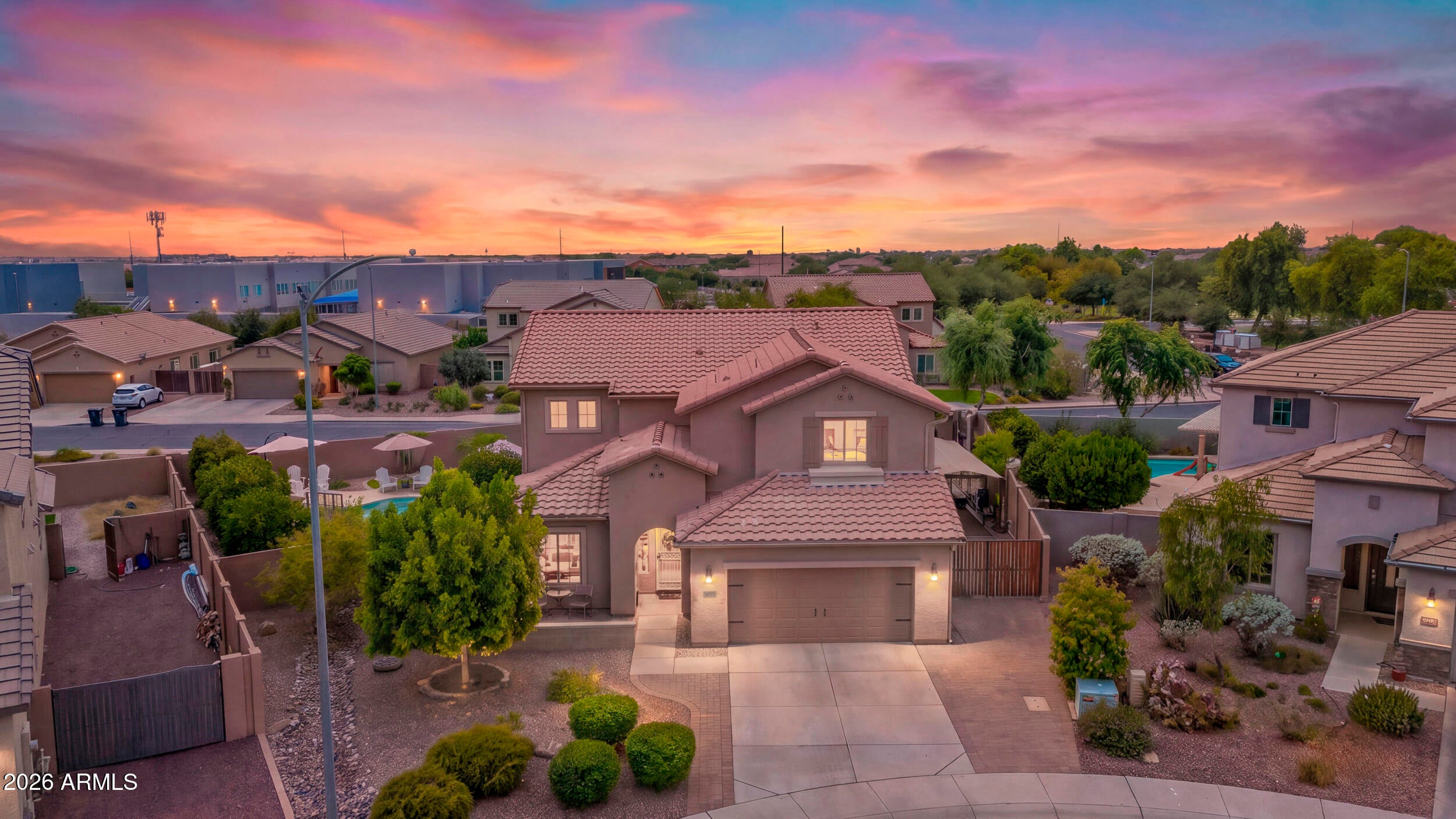 5004 S St Claire Circle