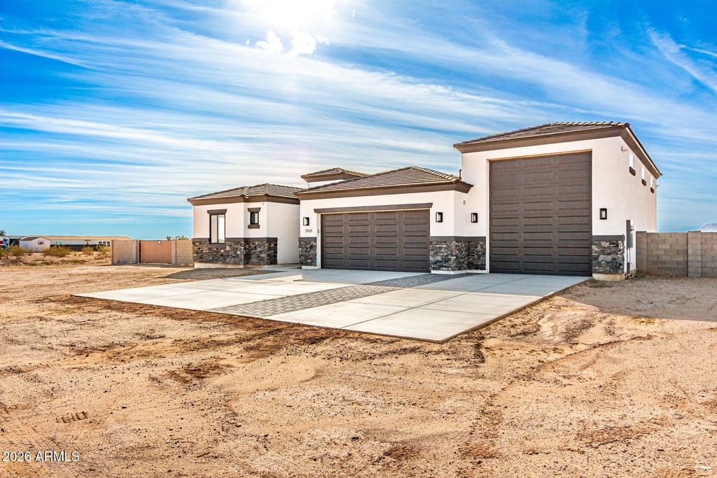 Photo of 2920 S 364th Avenue, Tonopah, AZ 85354 (MLS # 6984934)