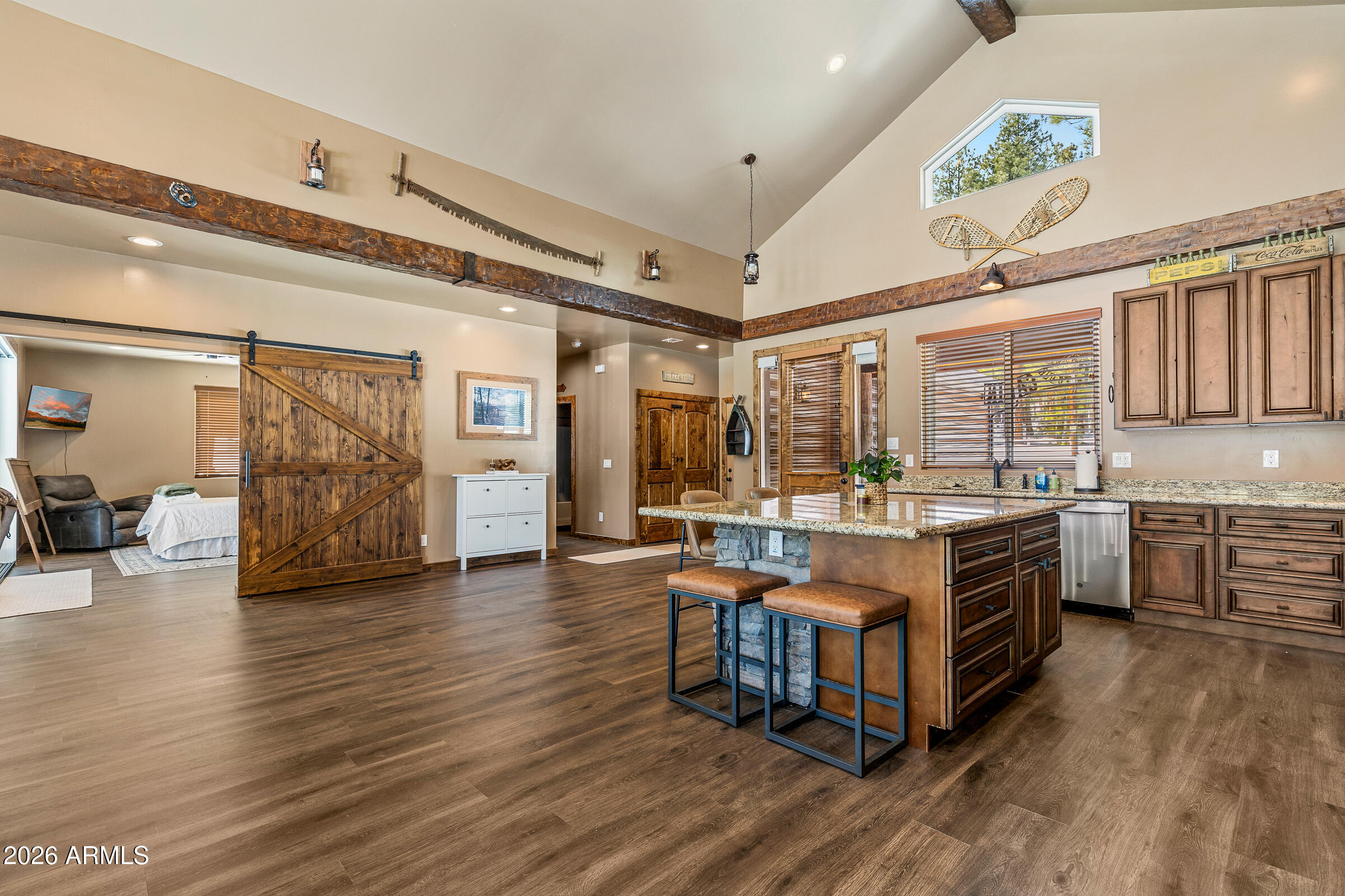 2175 S EAGLE CREEK Lane