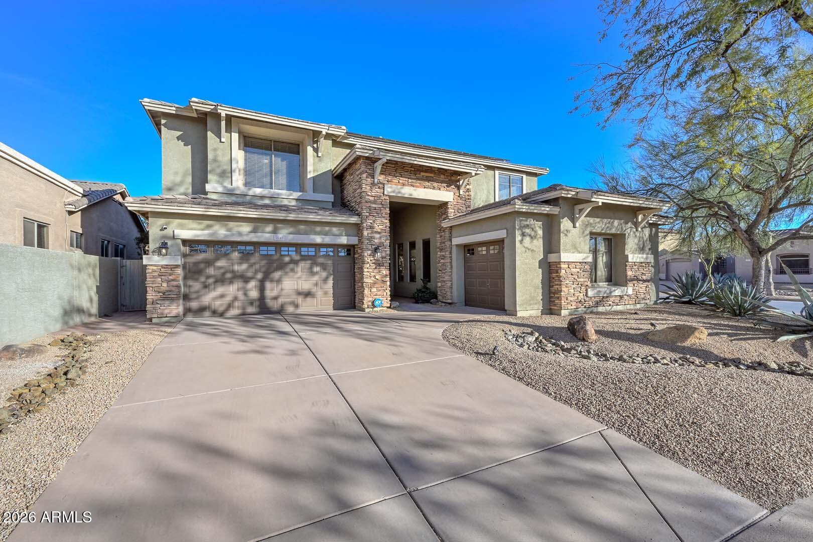 2747 W VIA BONA FORTUNA Drive